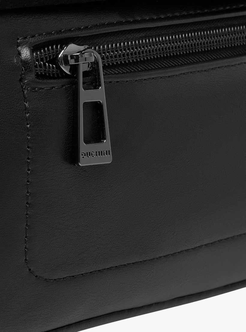 شنطة صغيرة بسحاب إغلاق من دوتشيني-men-bags-image-6