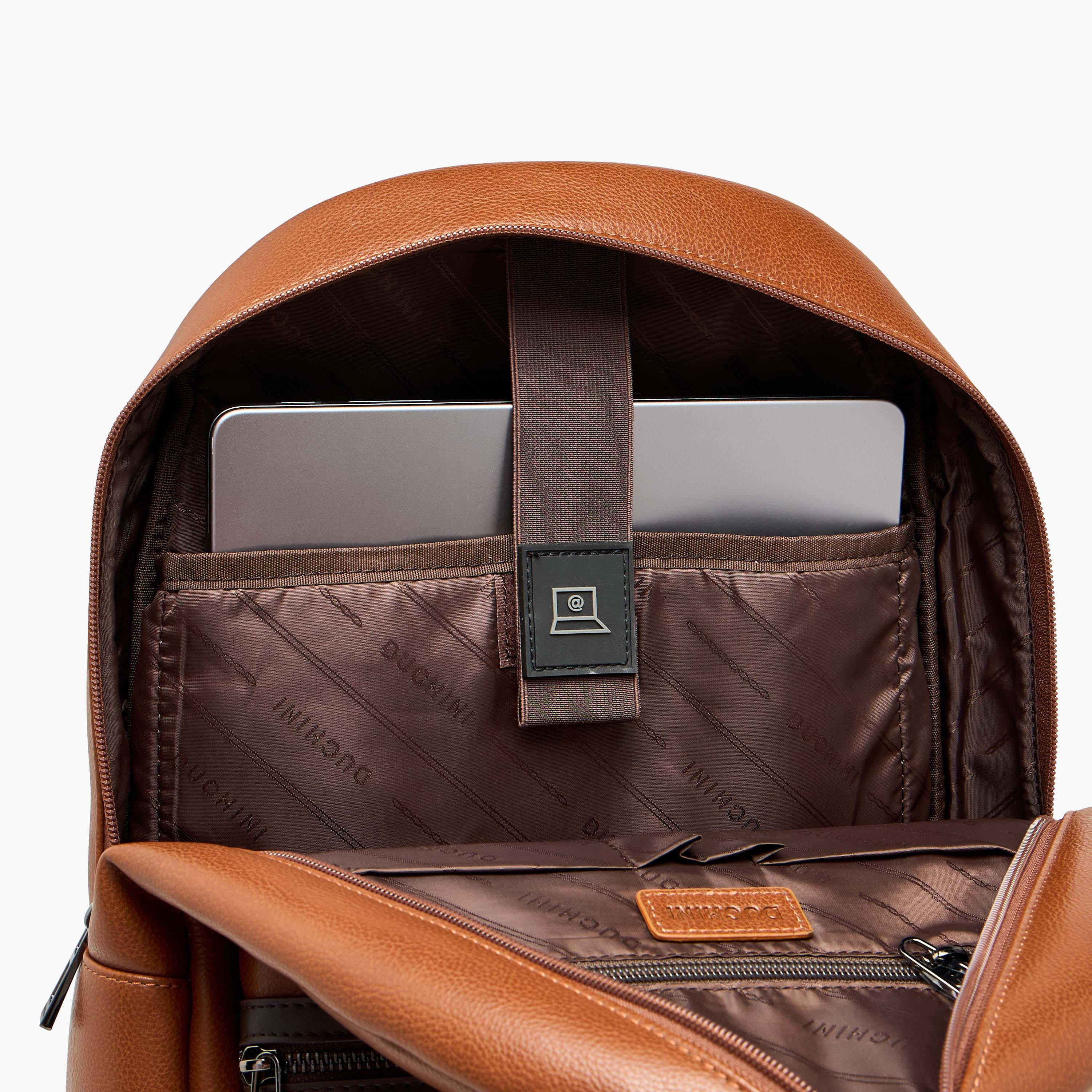 شنطة ظهر مقلمة بسحاب إغلاق من دوتشيني - 31x17x43 سم-men-bags-image-8