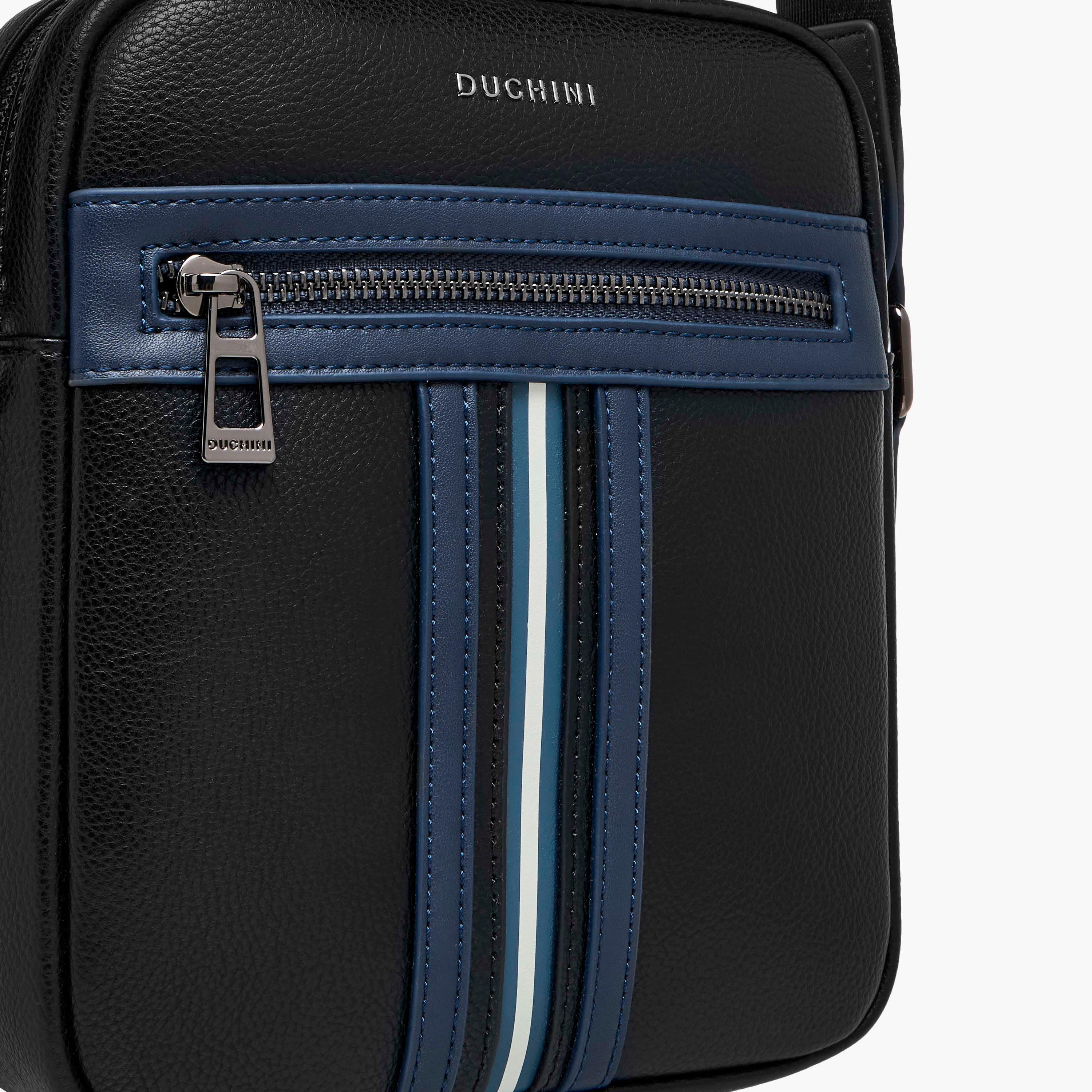 شنطة كروس بودي مقلمة بحزام قابل للتعديل من دوتشيني-men-bags-image-4