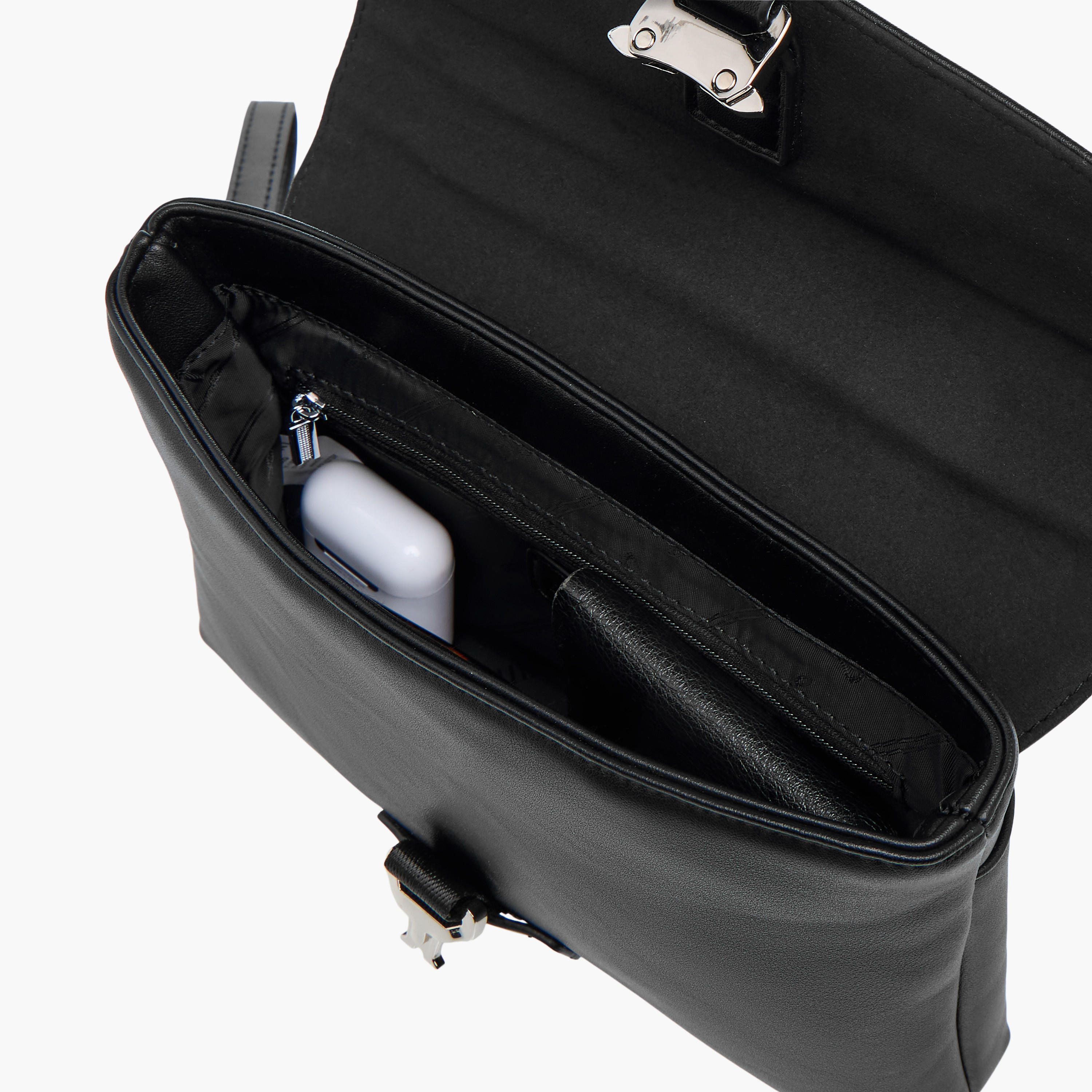 شنطة سادة بسوار معصم من دوتشيني-men-bags-image-1
