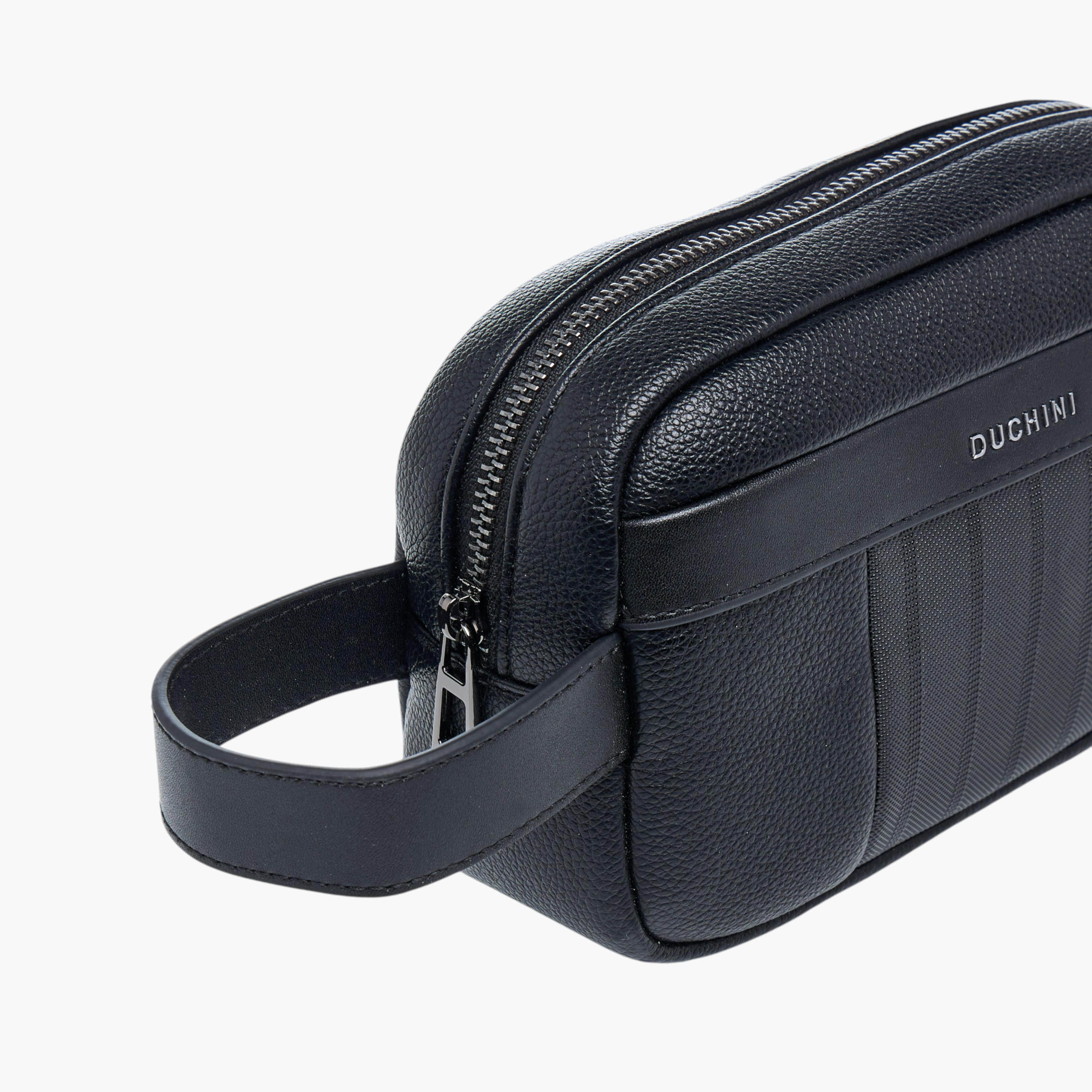 شنطة صغيرة بارزة الملمس بسحاب إغلاق من دوتشيني-men-bags-image-4