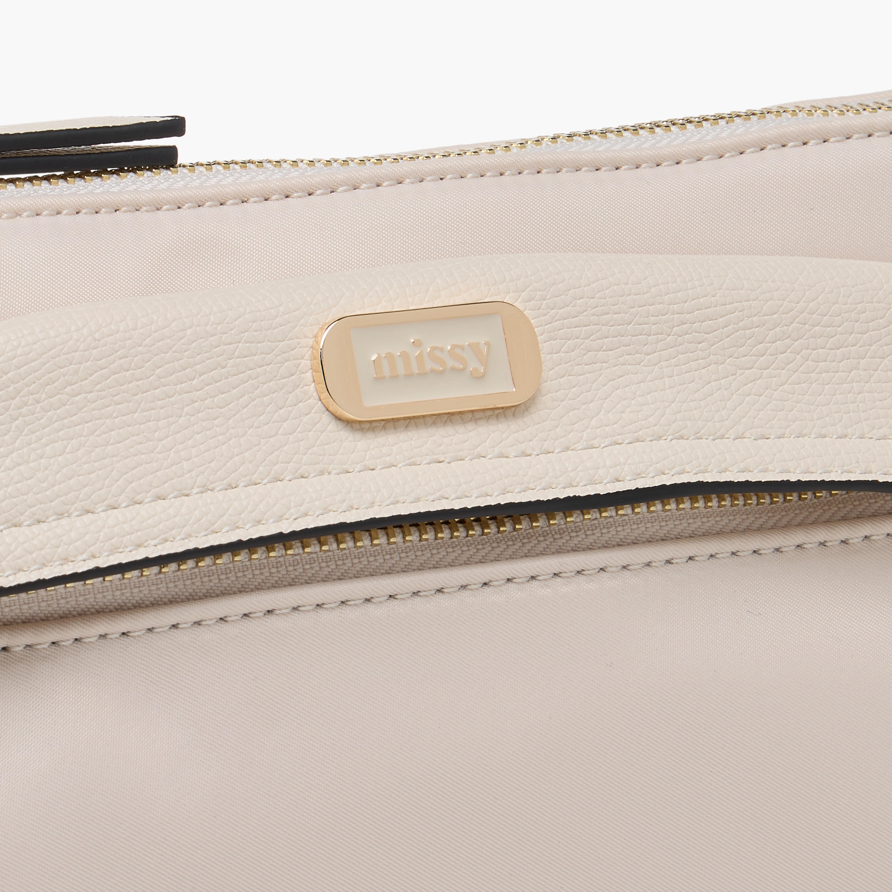 شنطة كروس بودي سادة بحزام قابل للفصل وسحاب إغلاق من ميسي-women-bagsandwallets-handbags-image-4