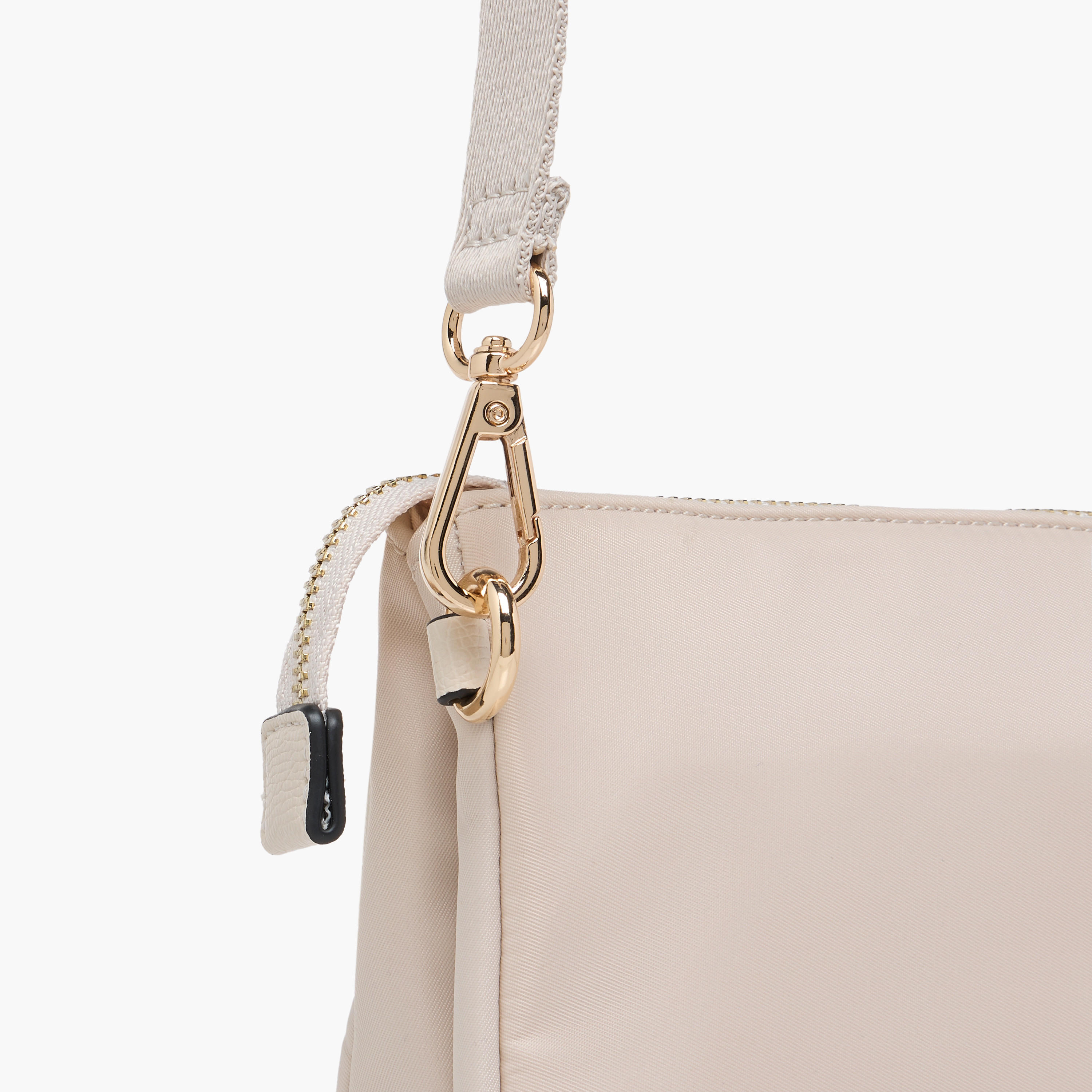 شنطة كروس بودي سادة بحزام قابل للفصل وسحاب إغلاق من ميسي-women-bagsandwallets-handbags-image-6