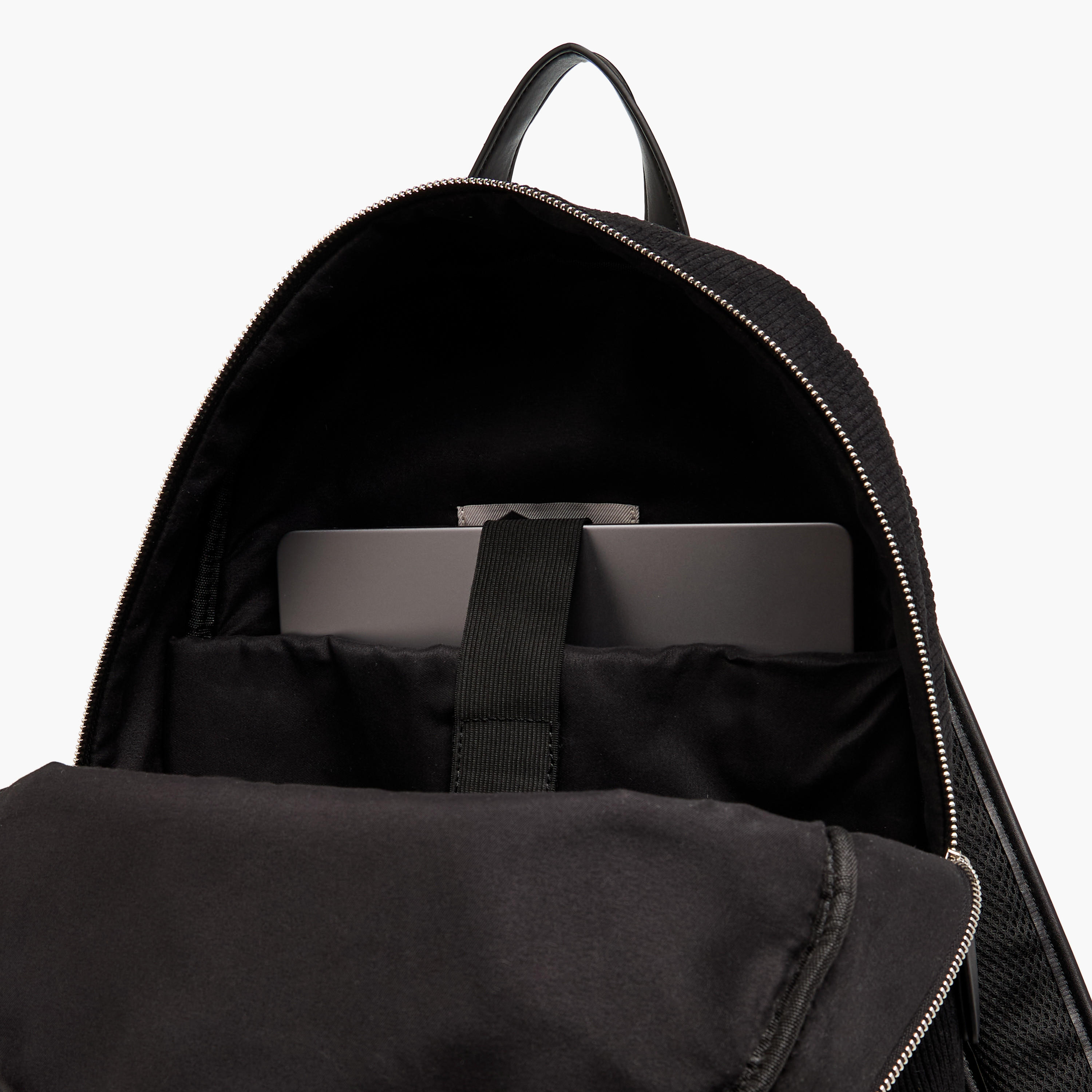 شنطة ظهر كوردوري بأحزمة كتف قابلة للتعديل وسحاب إغلاق من لي كوبر - 15x33x40 سم-men-bags-image-7