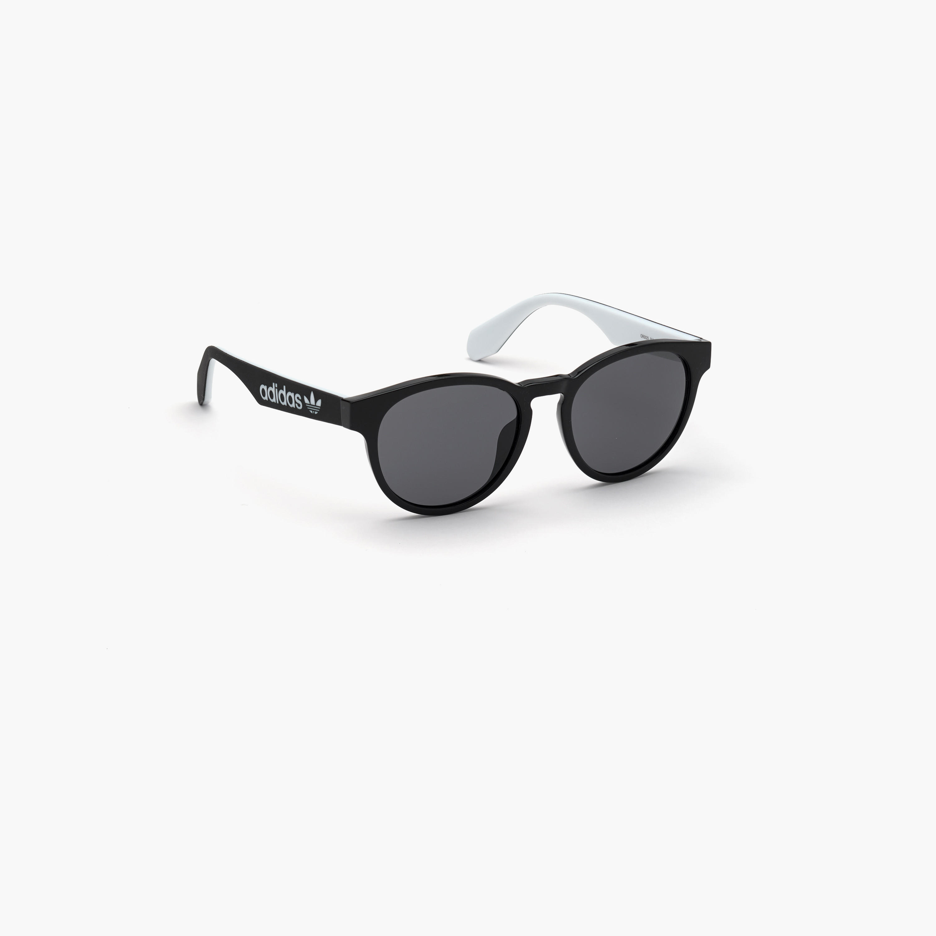 أديداس نظارة شمسية بيضاوية لون دخاني 52مم OR002501A52-men-sunglasses-image-3