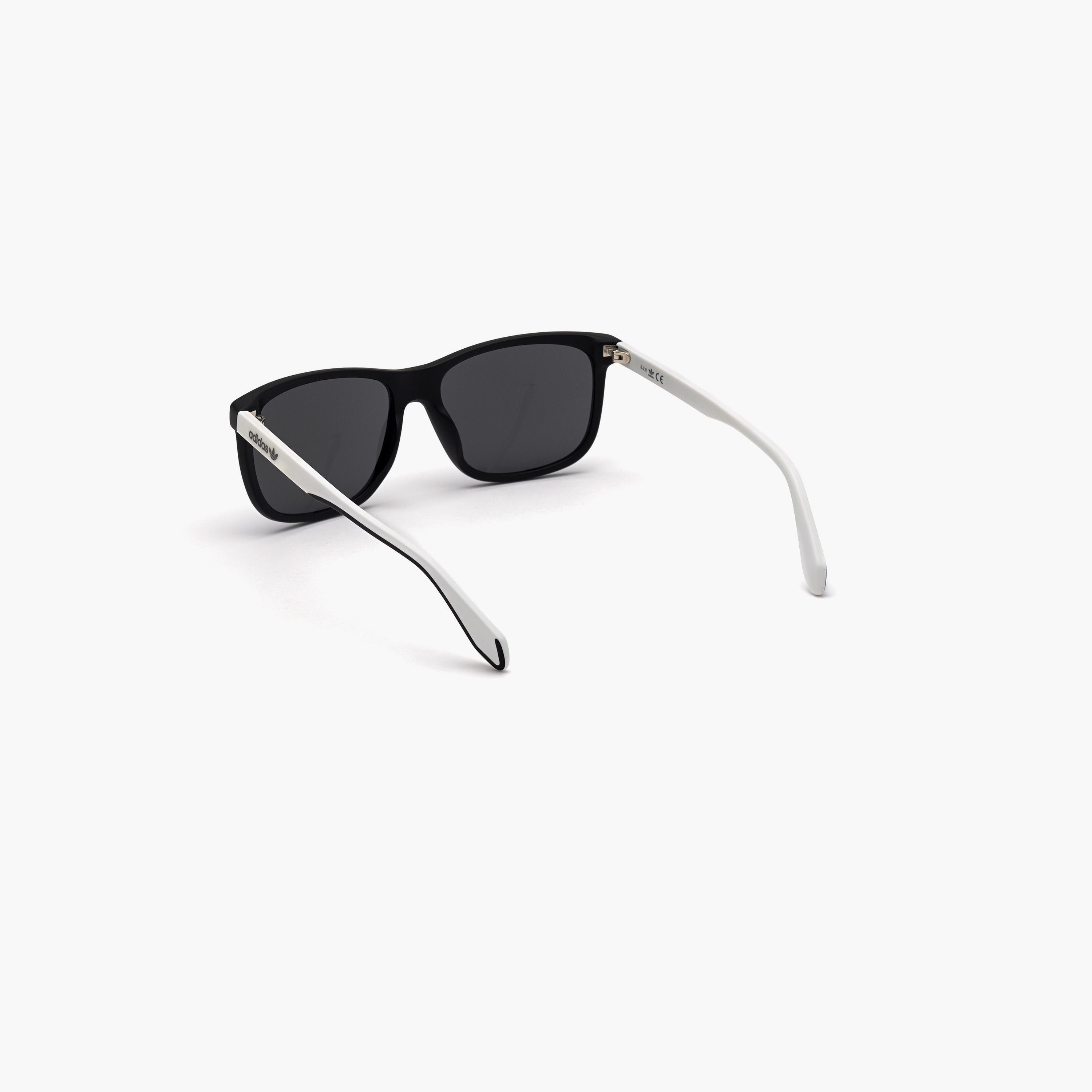 أديداس نظارة شمسية مربعة لون دخاني عاكس 58مم OR004002C58-men-sunglasses-image-6
