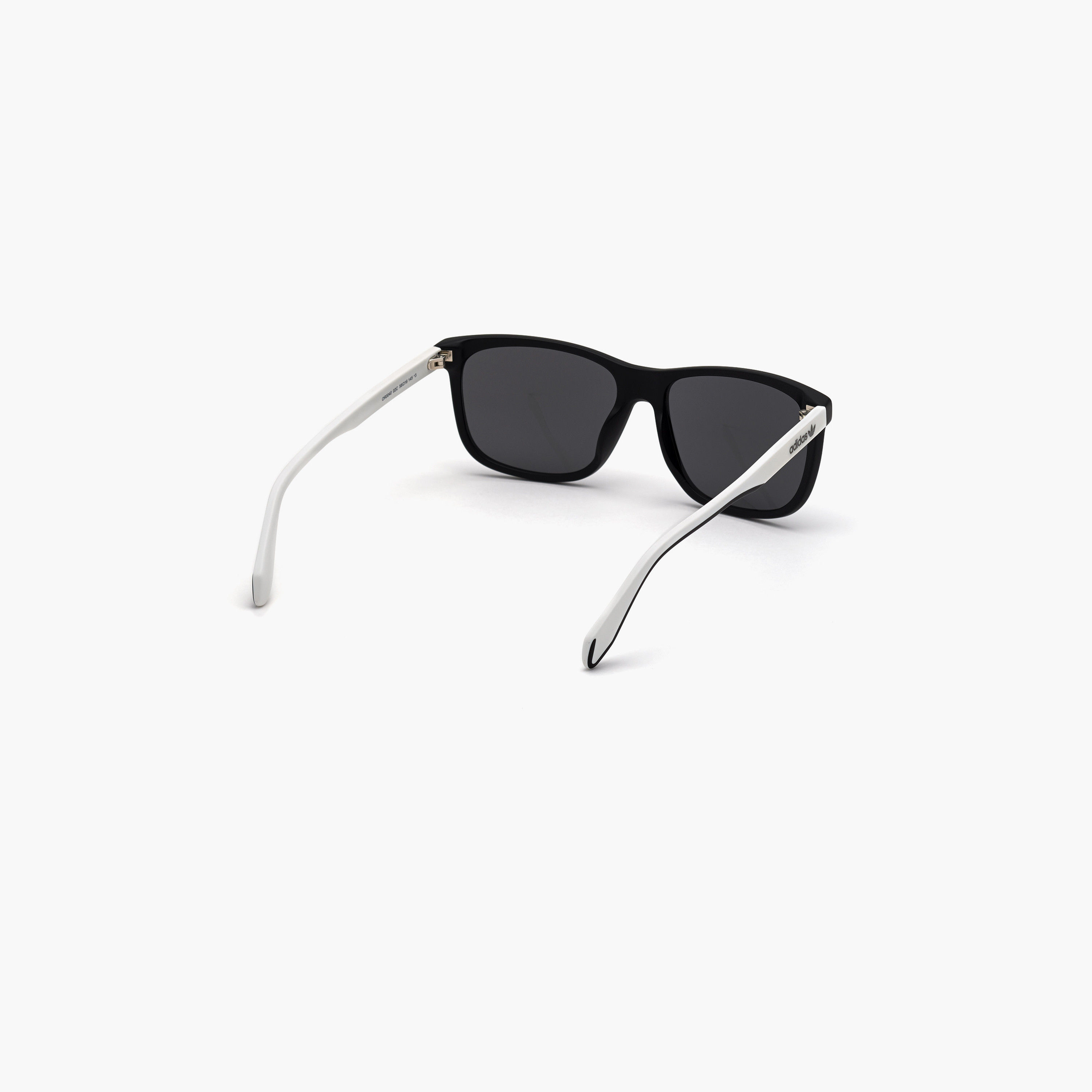 أديداس نظارة شمسية مربعة لون دخاني عاكس 58مم OR004002C58-men-sunglasses-image-8