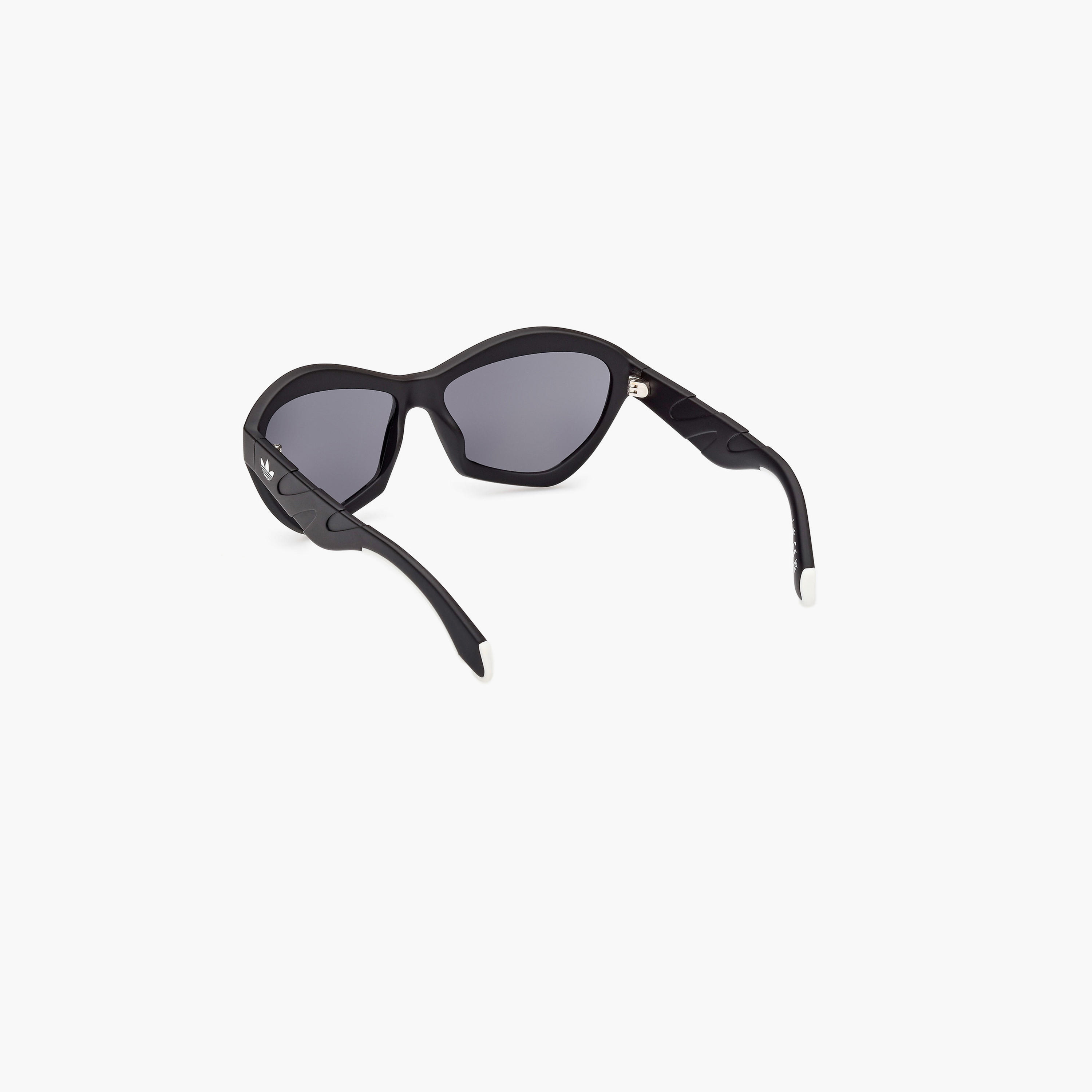 أديداس نظارة شمسية لون دخاني 59مم OR009502A59-men-sunglasses-image-6