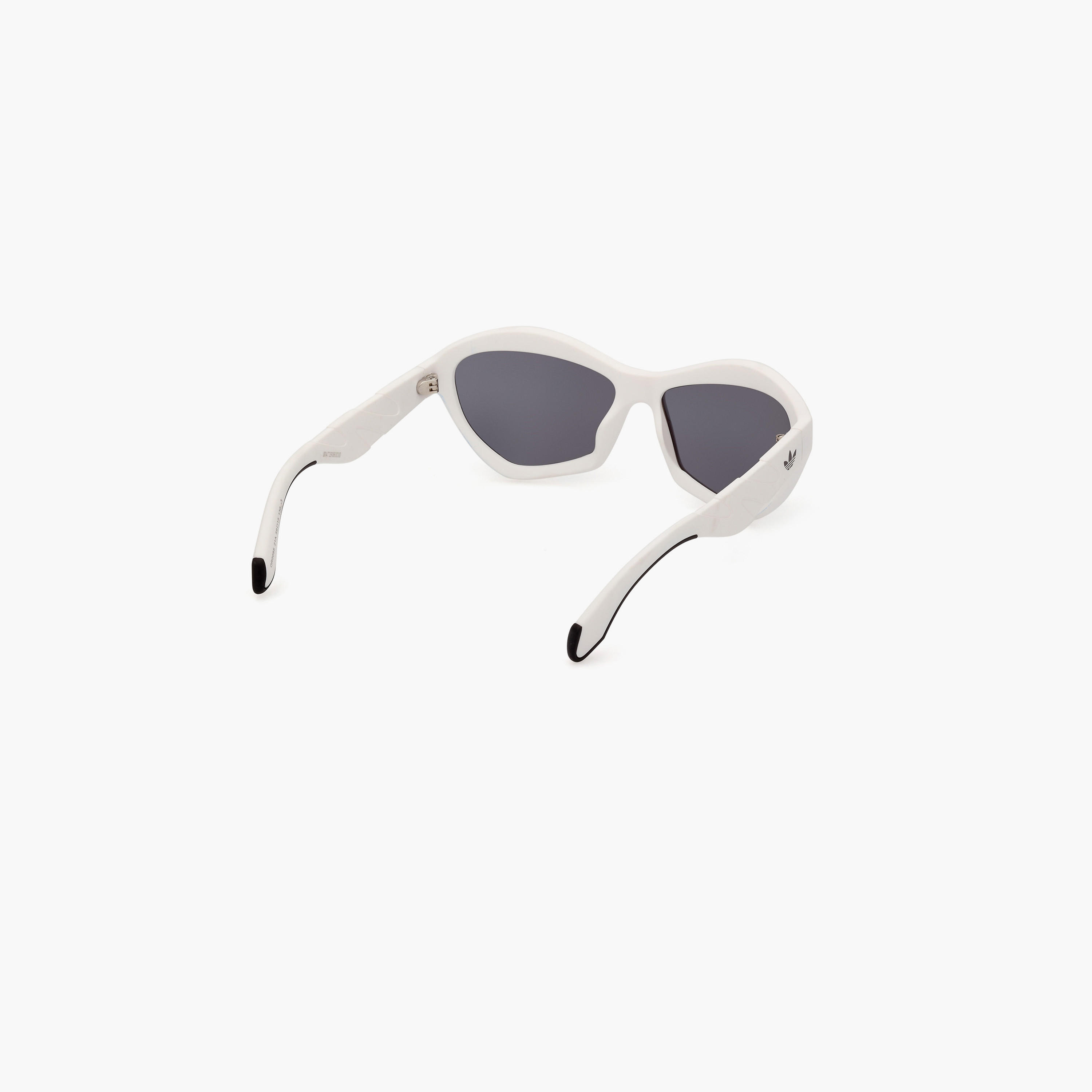 أديداس نظارة شمسية لون دخاني 59مم OR009521A59-men-sunglasses-image-8