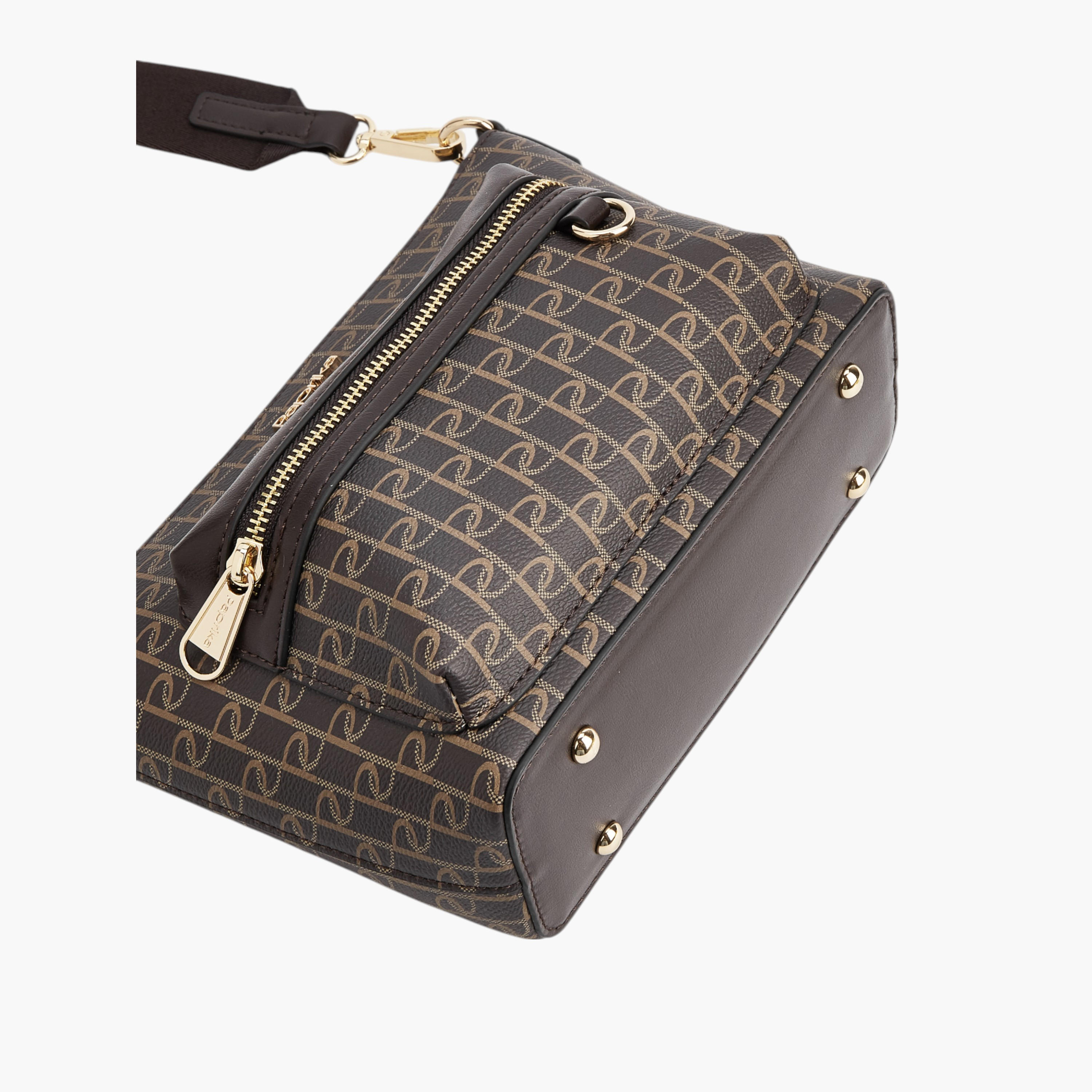 شنطة كروس بودي بطبعات مونوجرام وبحزام قابل للفصل وسحاب إغلاق من بابريكا-women-bagsandwallets-handbags-image-5