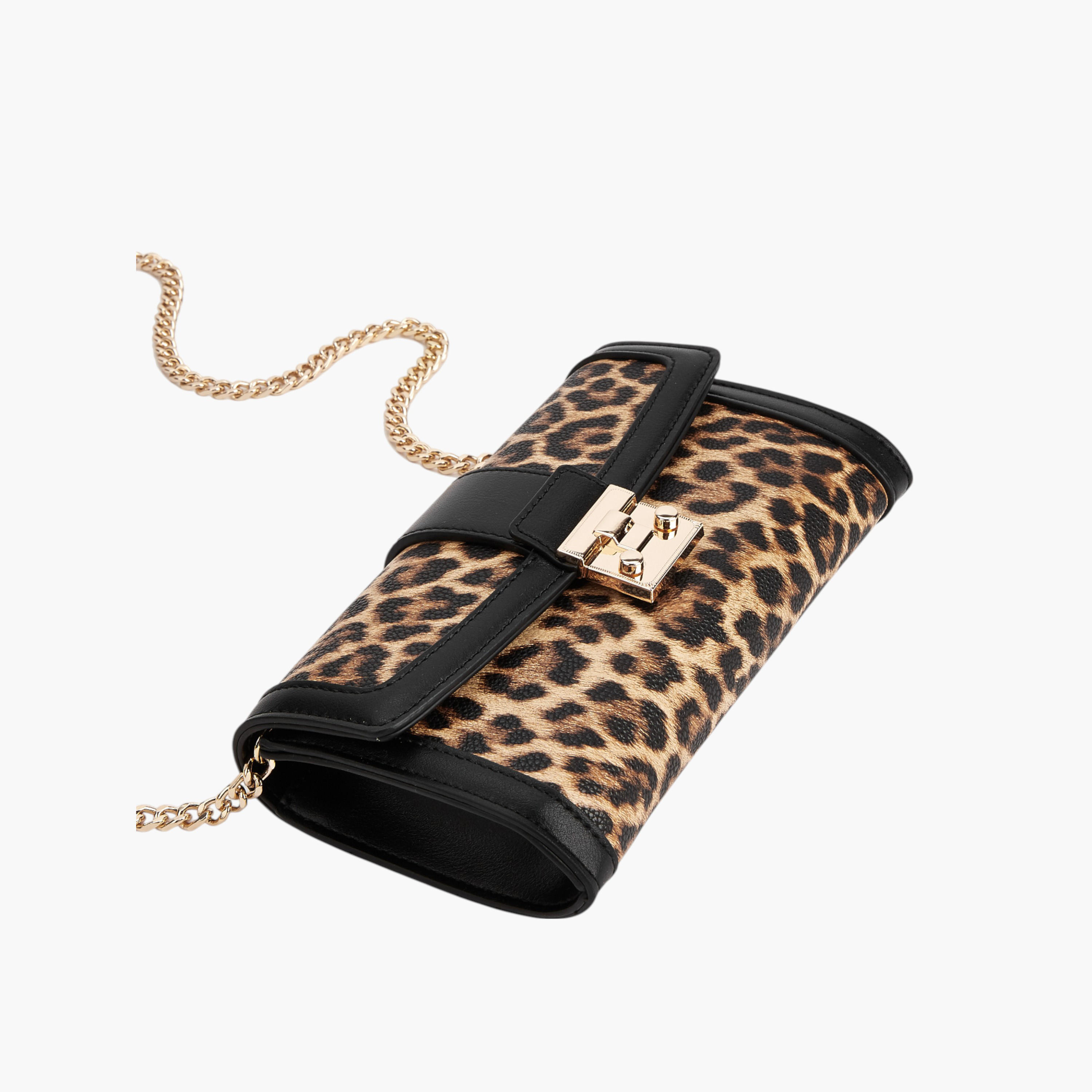 شنطة كروس بودي بطبعات حيوانات وبحزام سلسلة وقفل مغناطيسي من بابريكا-women-bagsandwallets-handbags-image-4