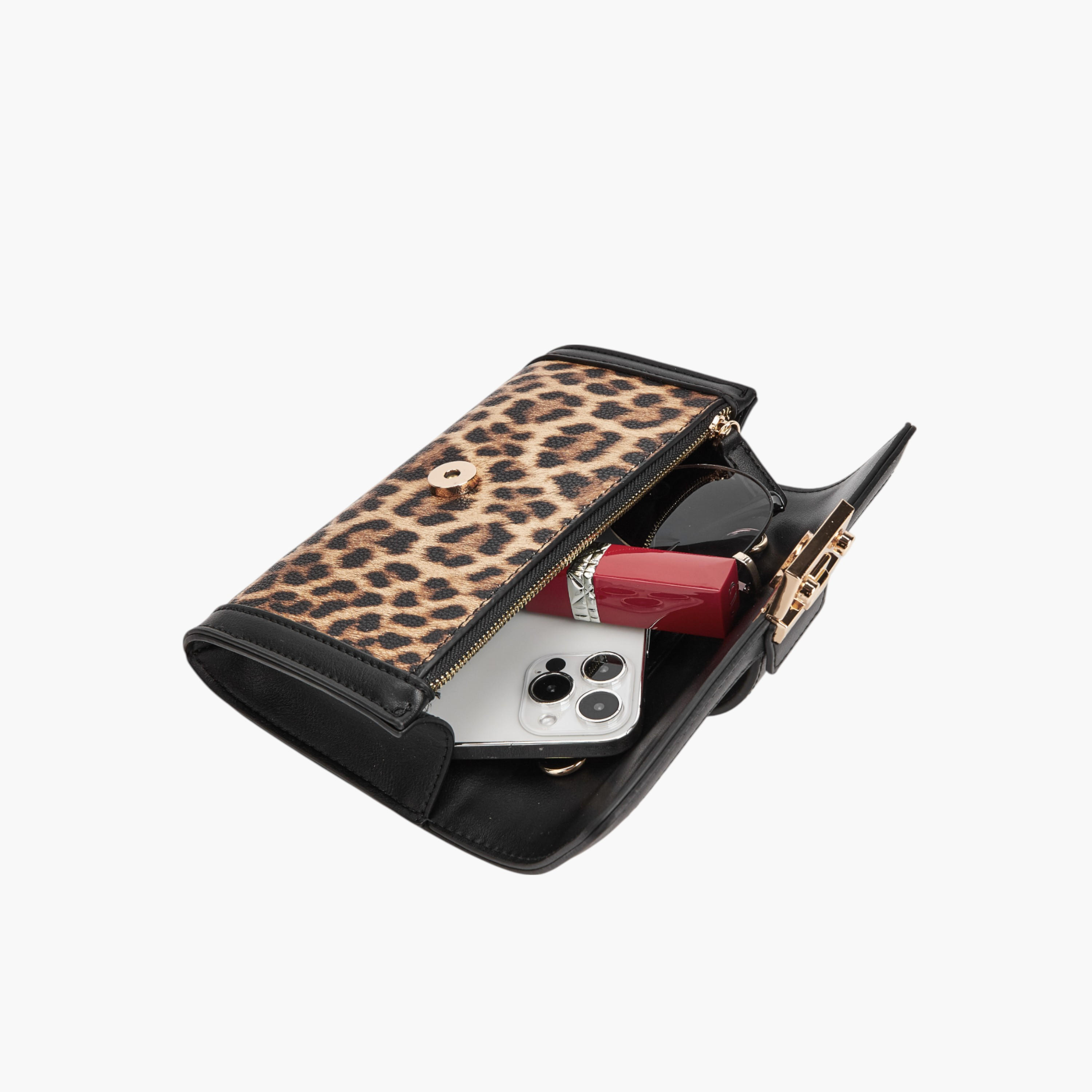 شنطة كروس بودي بطبعات حيوانات وبحزام سلسلة وقفل مغناطيسي من بابريكا-women-bagsandwallets-handbags-image-6