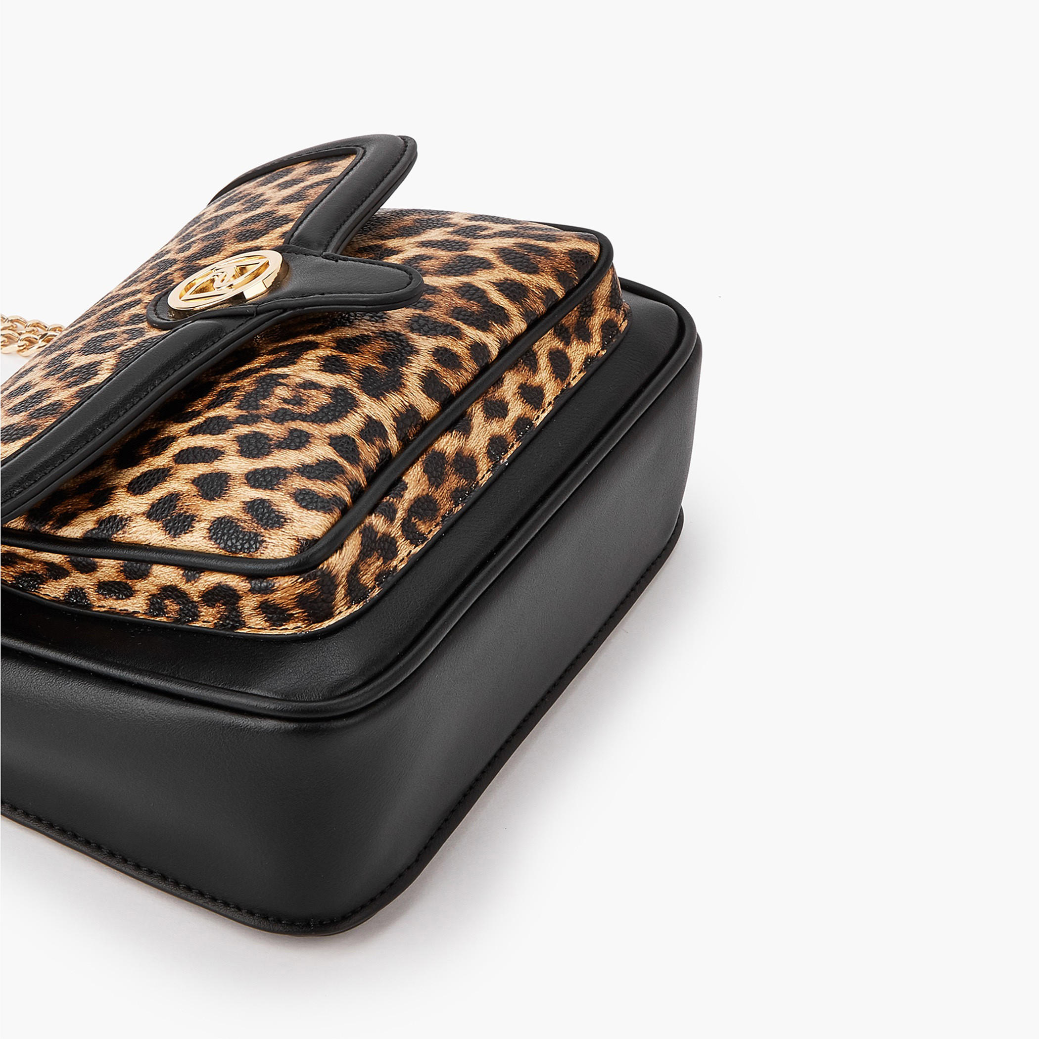Paprika Animal Print Crossbody Bag with Chain Strap and Flap Closure-women-bagsandwallets-handbags-image-5