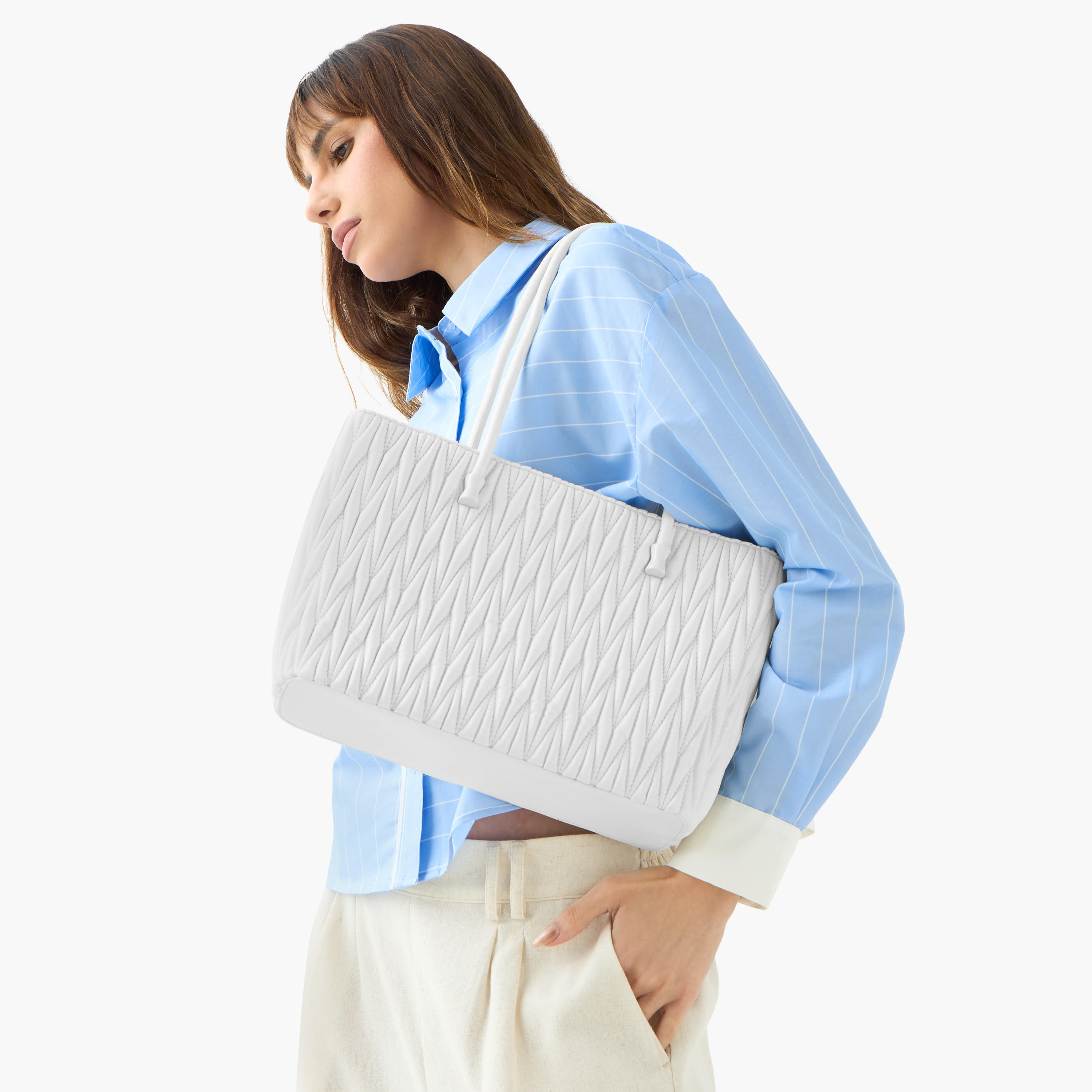 شنطة توت مبطنة بمقبض مزدوح وسحاب إغلاق من أدور-women-bagsandwallets-handbags-image-2