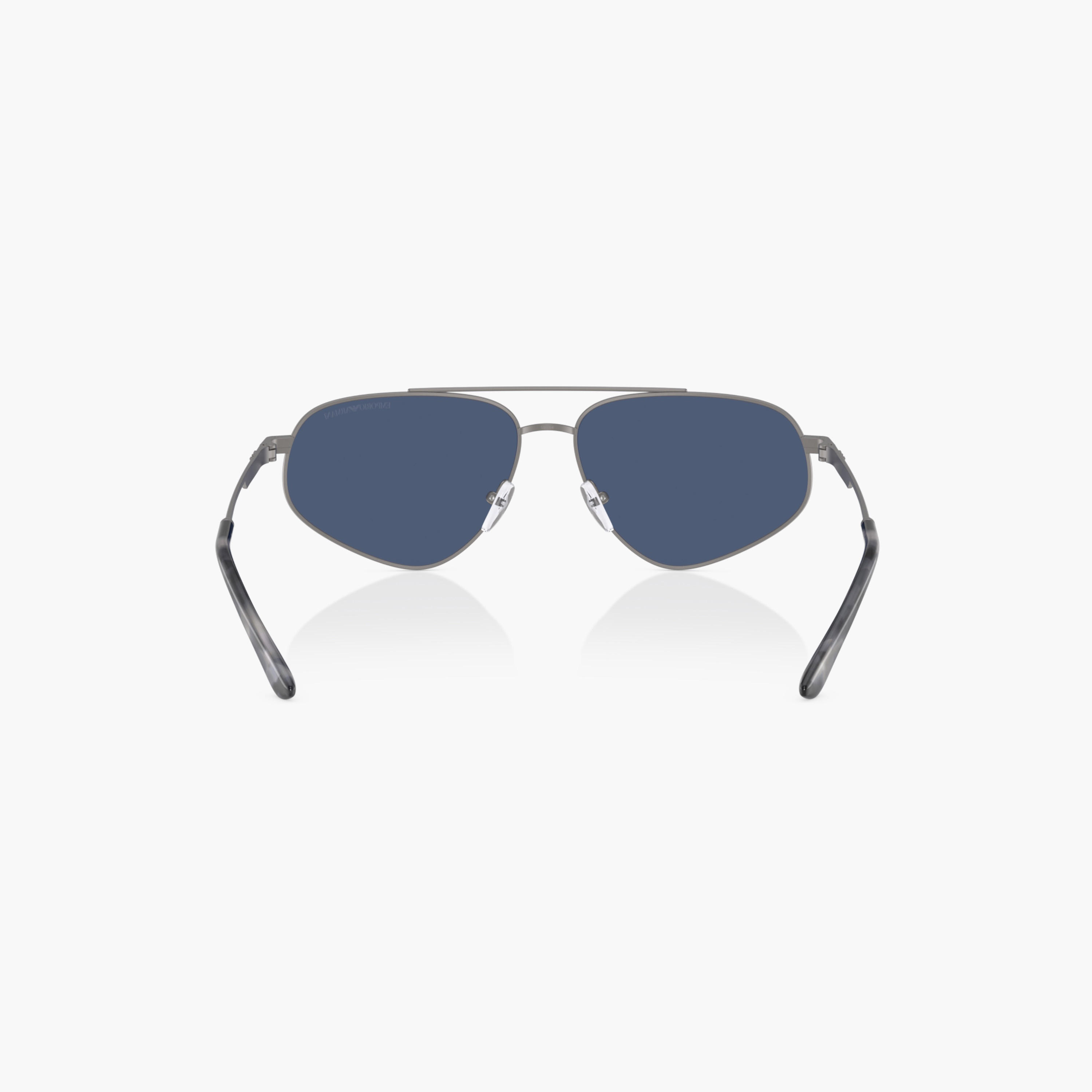 نظارة شمسية أفياتور ملونة بوسادات أنف وإطار كامل من إمبوريو أرماني-men-sunglasses-image-4
