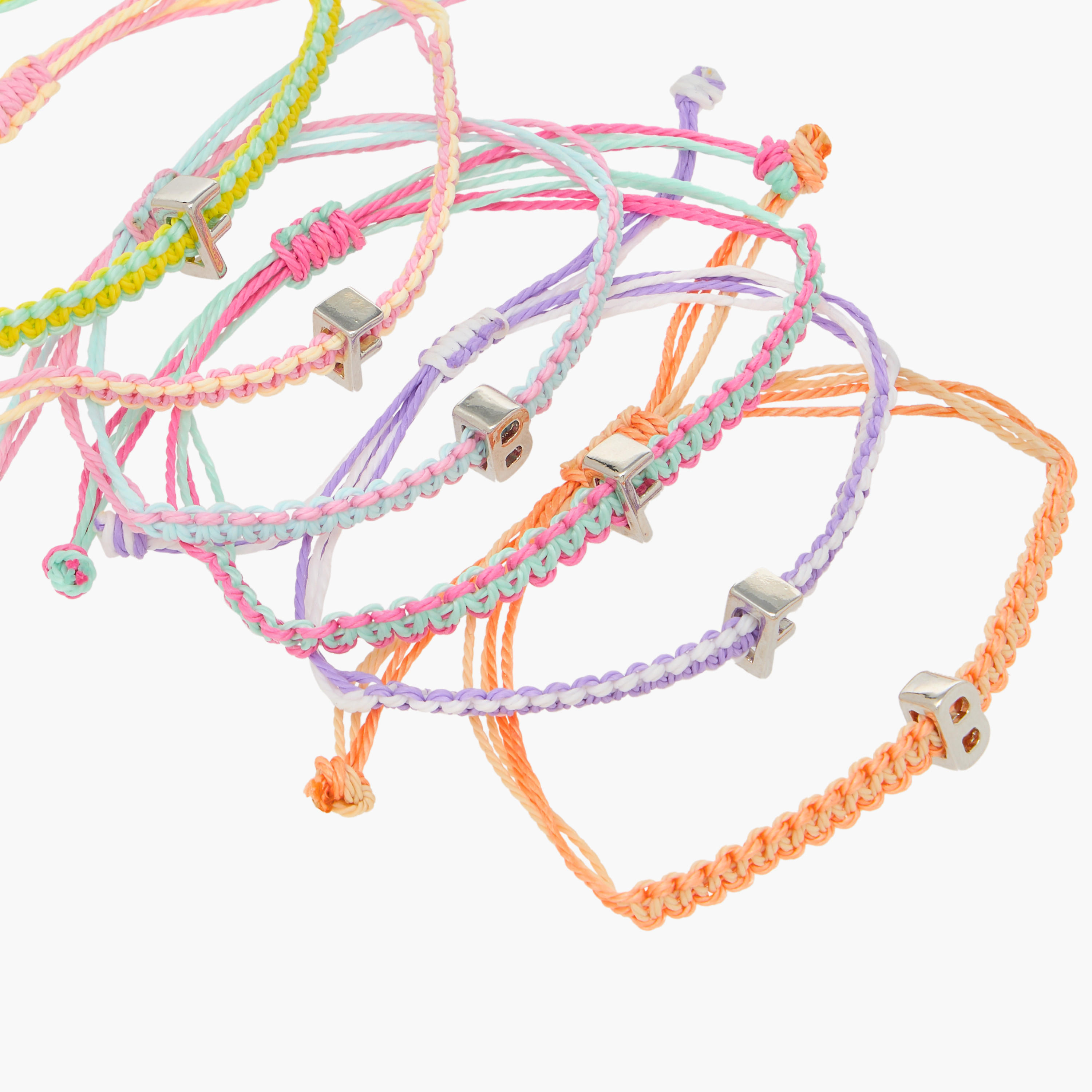 سوار خيط مزين بحرف وإغلاق منزلق - طقم من 6 قطع-women-watchesandjewellery-jewellery-banglesandbracelets-image-15