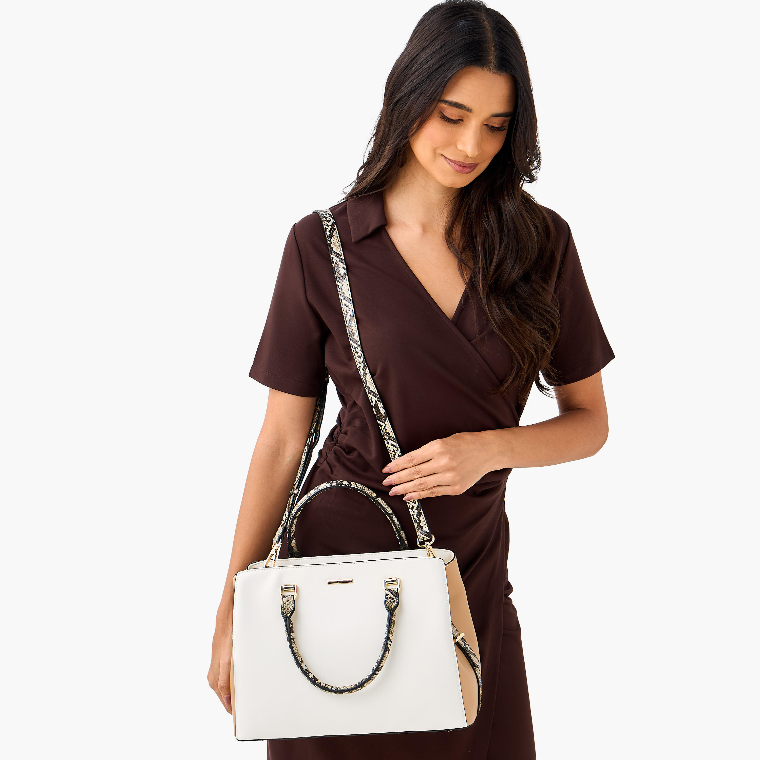 شنطة توتي سادة بحزام قابل للفصل وسحاب إغلاق من ساشا-women-bagsandwallets-handbags-image-2