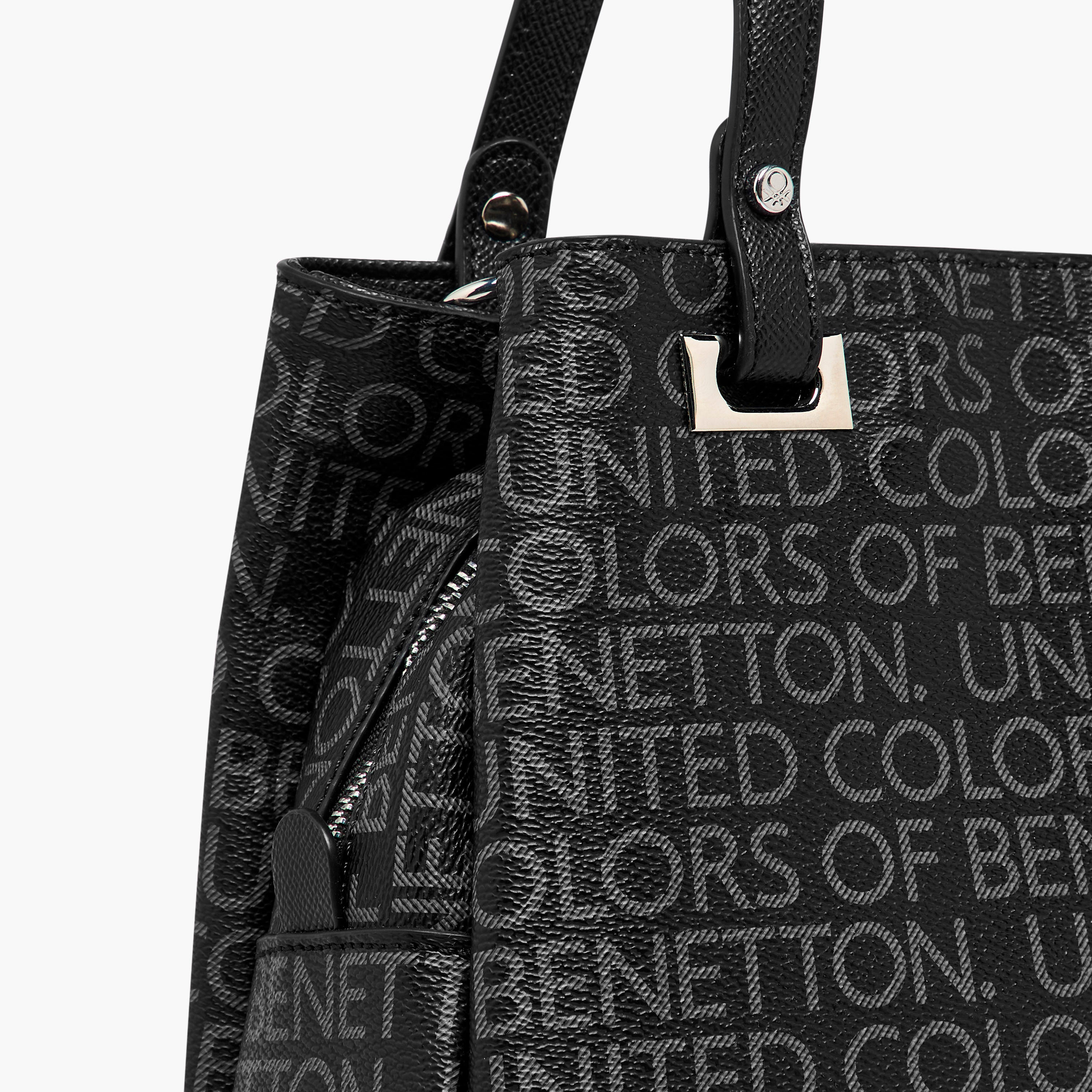 شنطة توتي بمقابض مزدوجة وطبعات مونوجرام من يونايتد كولورز أوف بينيتون-women-bagsandwallets-handbags-image-6