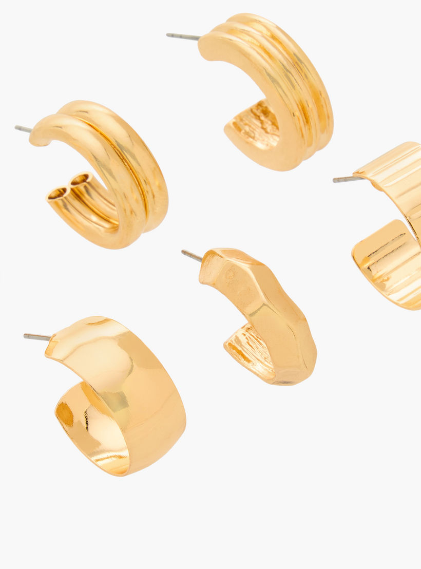حلقان طوق متنوعة بمكبس إغلاق خلفي - طقم من 6-women-watchesandjewellery-jewellery-earrings-image-3
