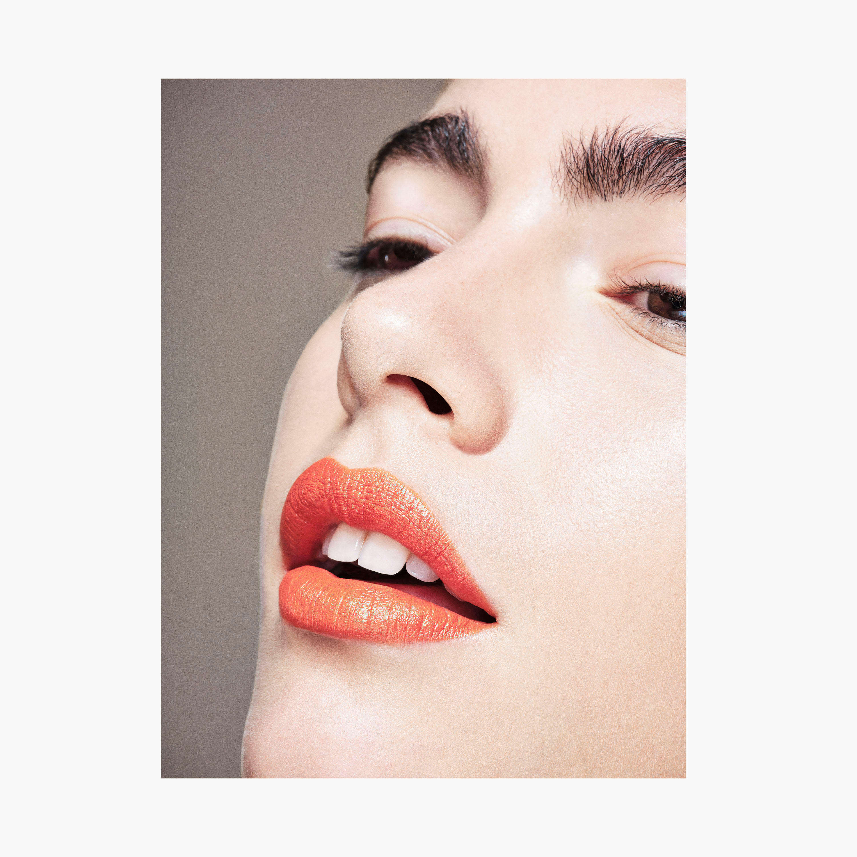 أحمر شفاه من ويك أب ميلانو - 4 مل-beautyandpersonalcare-makeup-lips-lipsticks-image-2