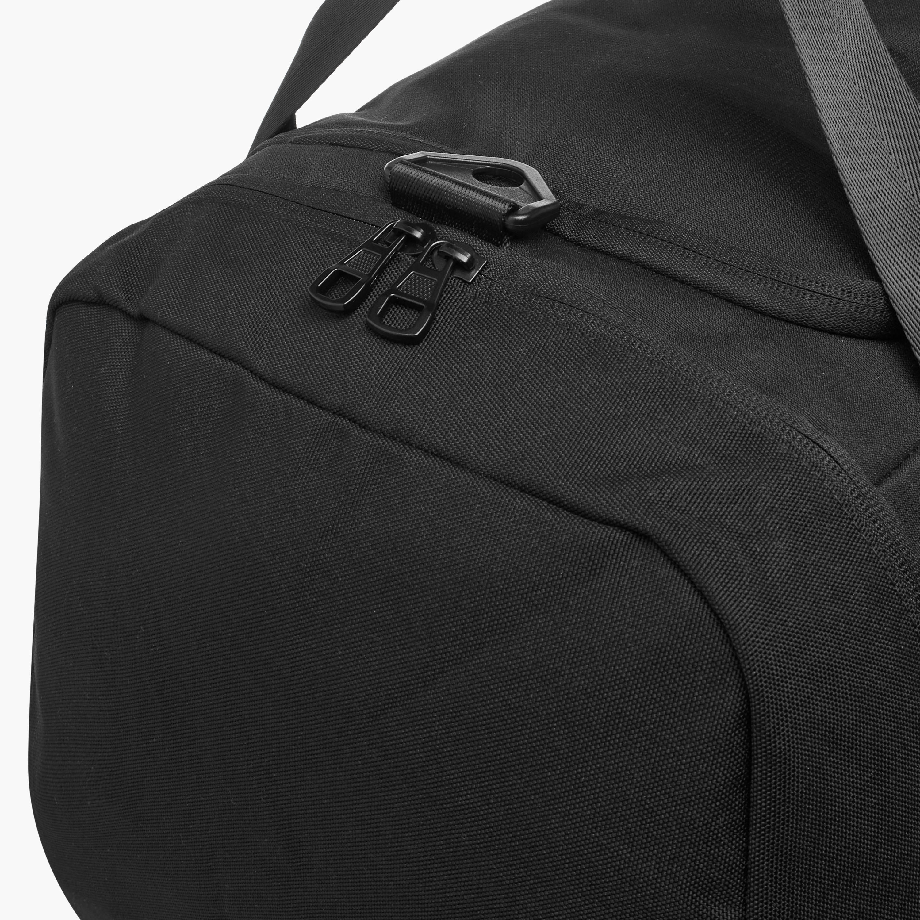 شنطة دافل بطبعات شعار وحزام قابل للفصل من كابا-travel-luggagesandbags-dufflebags-image-6