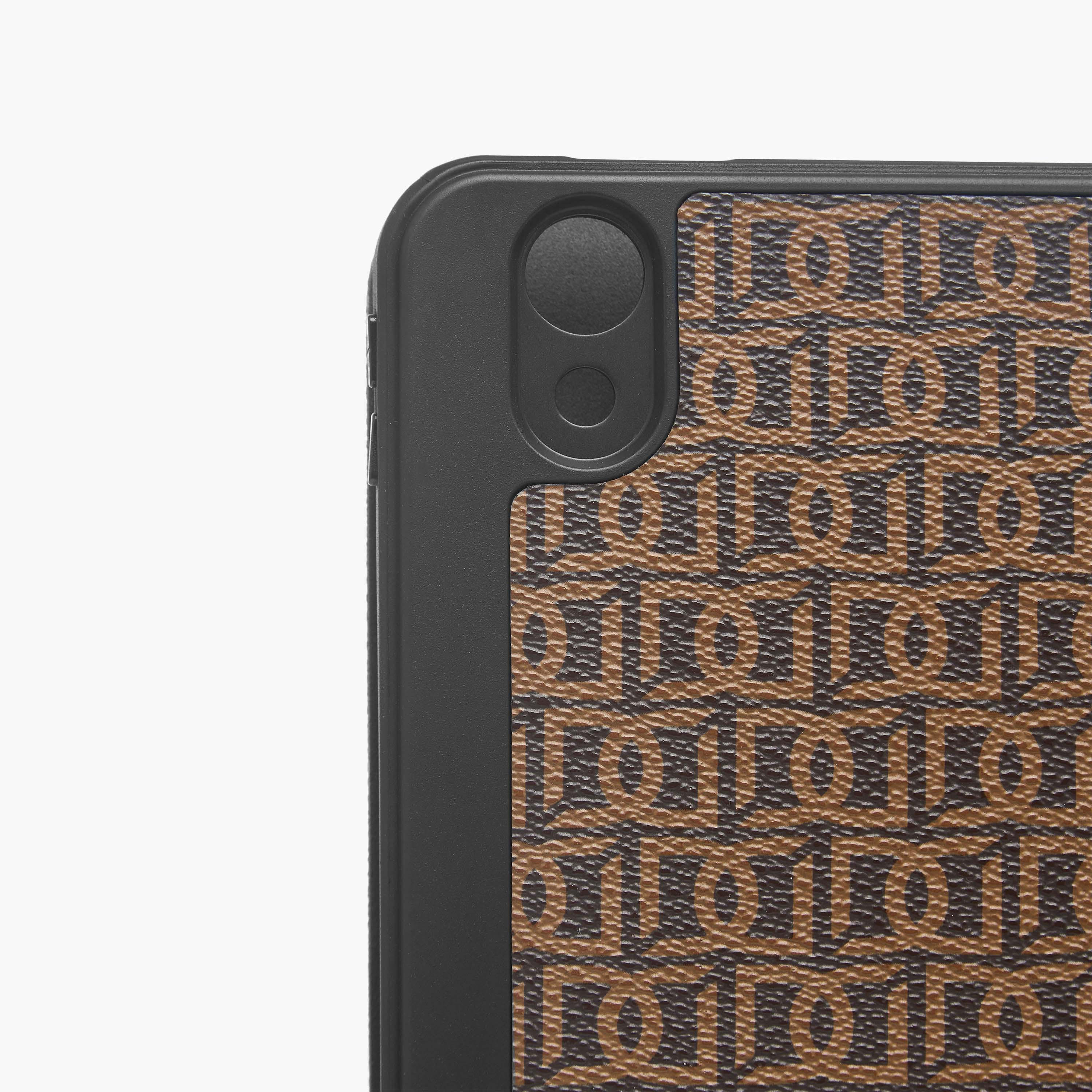 حافظة آيباد بطبعات مونوجرام من دوتشيني-travel-accessories-image-5