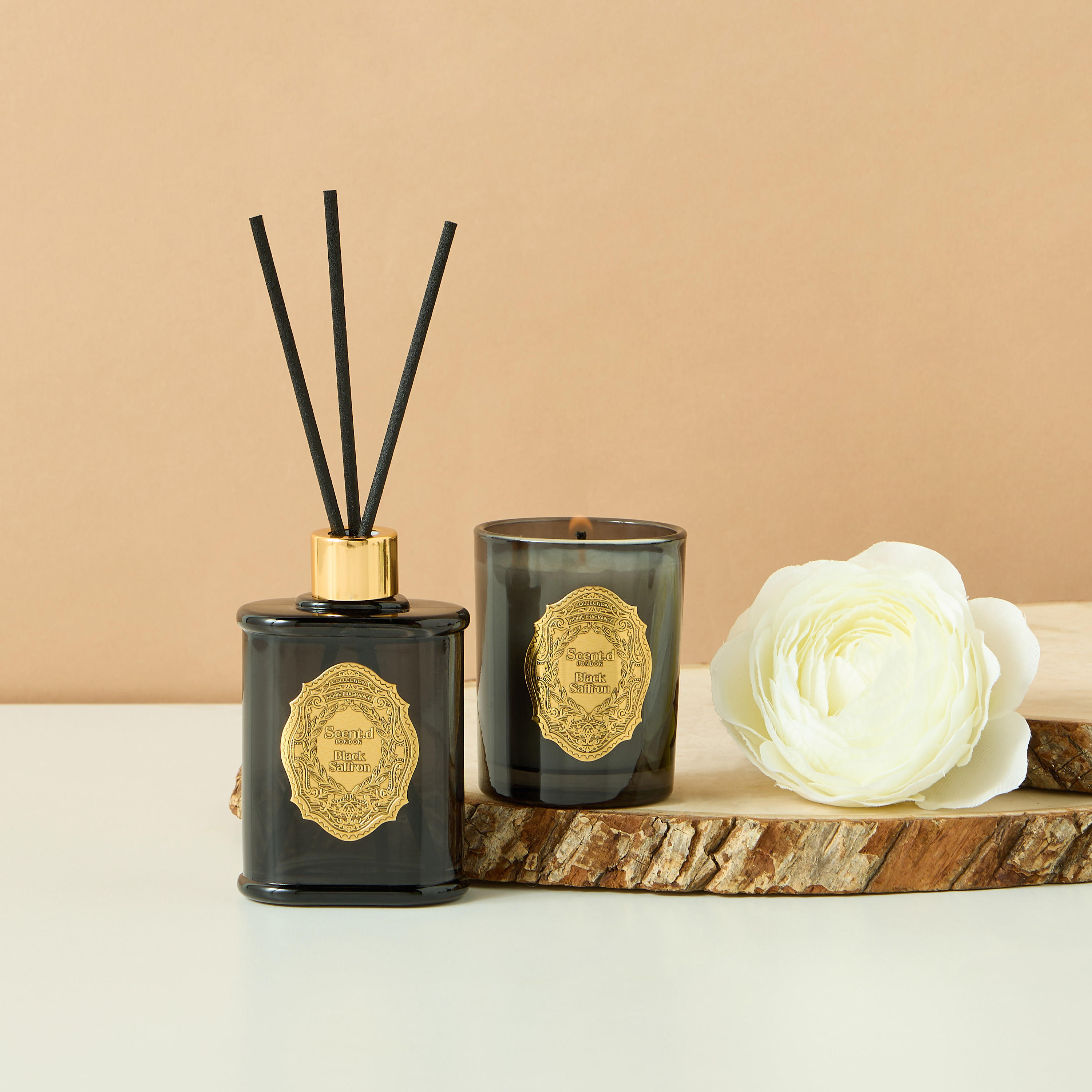 Scent.d London 2-Piece Oriental Luxe Black Saffron Scented Candle and Reed Diffuser Gift Set-household-homefragrance-fragrancegiftset-image-1