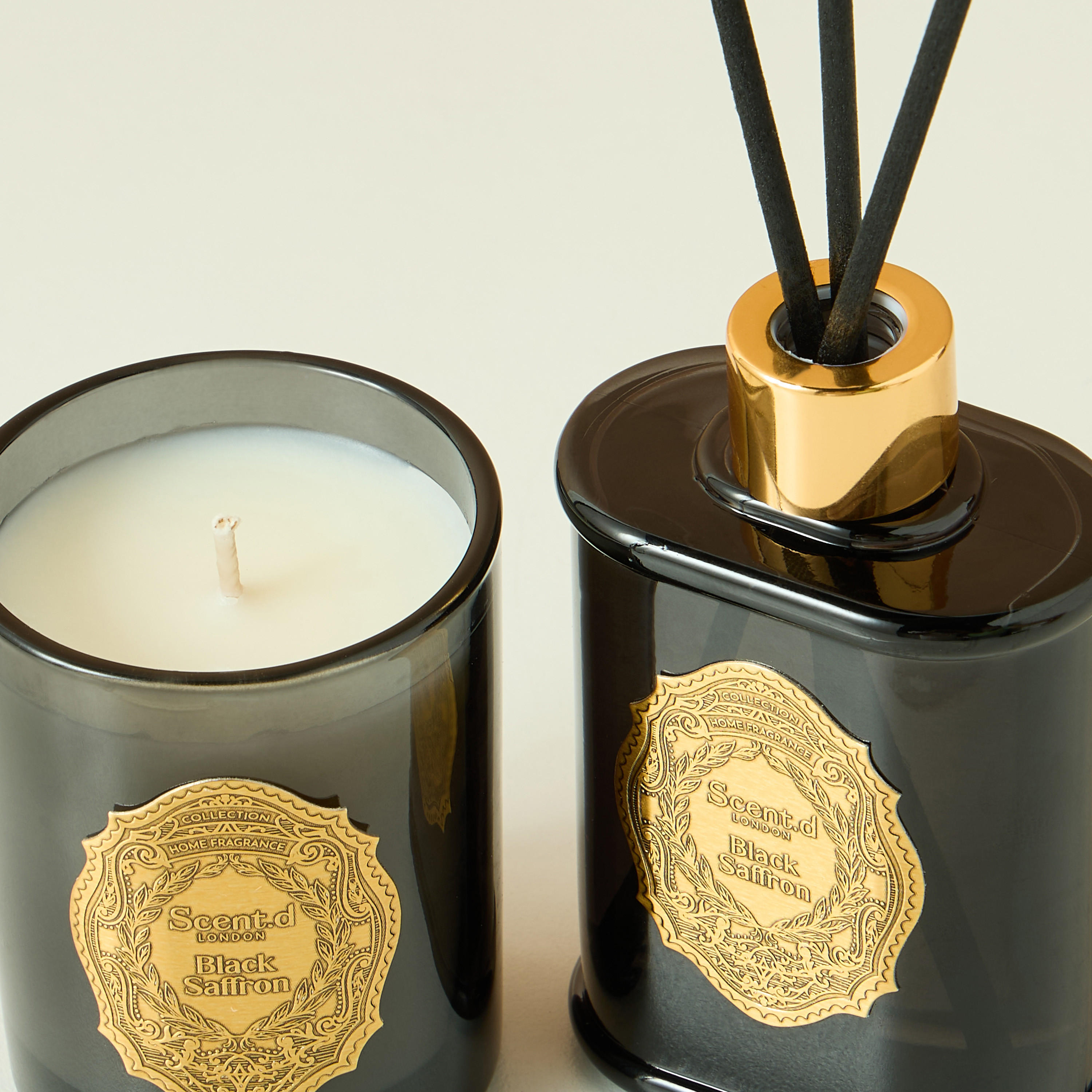 Scent.d London 2-Piece Oriental Luxe Black Saffron Scented Candle and Reed Diffuser Gift Set-household-homefragrance-fragrancegiftset-image-4