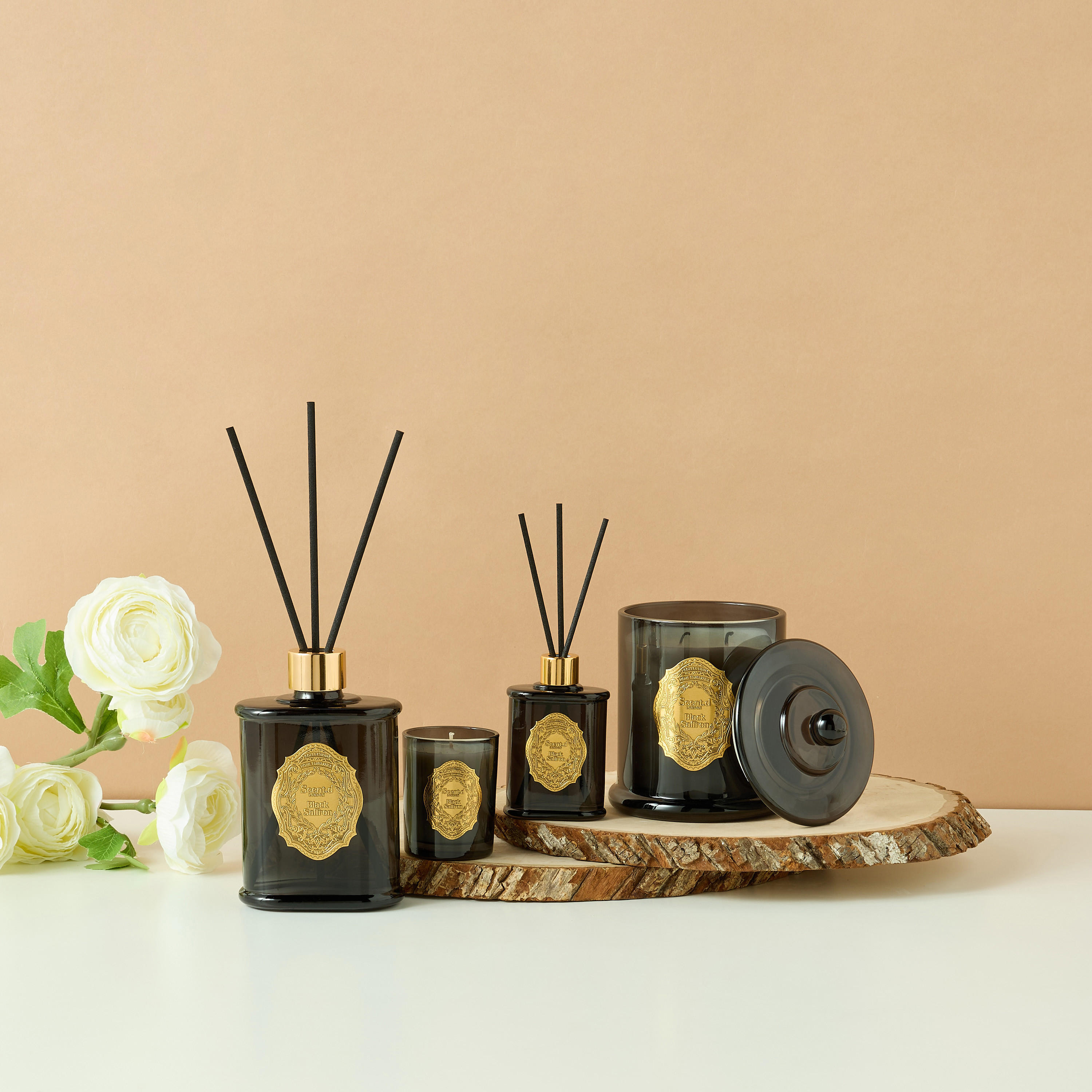 Scent.d London 2-Piece Oriental Luxe Black Saffron Scented Candle and Reed Diffuser Gift Set-household-homefragrance-fragrancegiftset-image-7