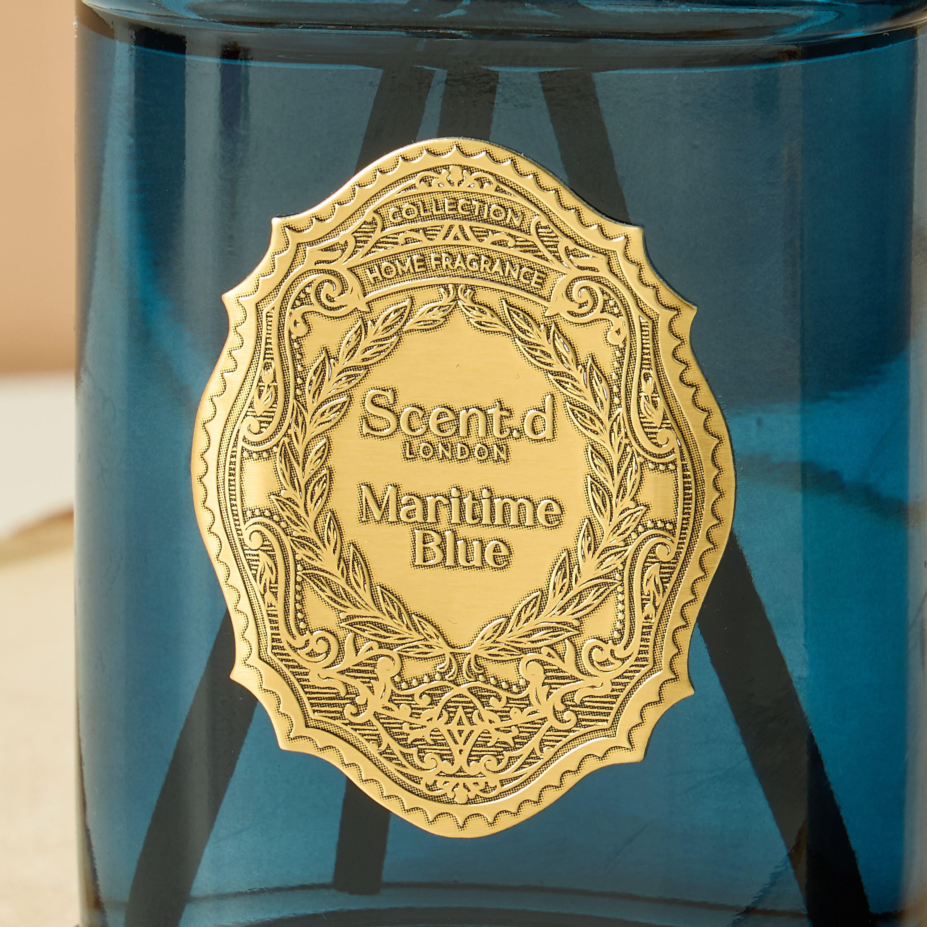 Scent.d London 2-Piece Oriental Luxe Black Saffron Scented Candle and Reed Diffuser Gift Set-household-homefragrance-fragrancegiftset-image-5
