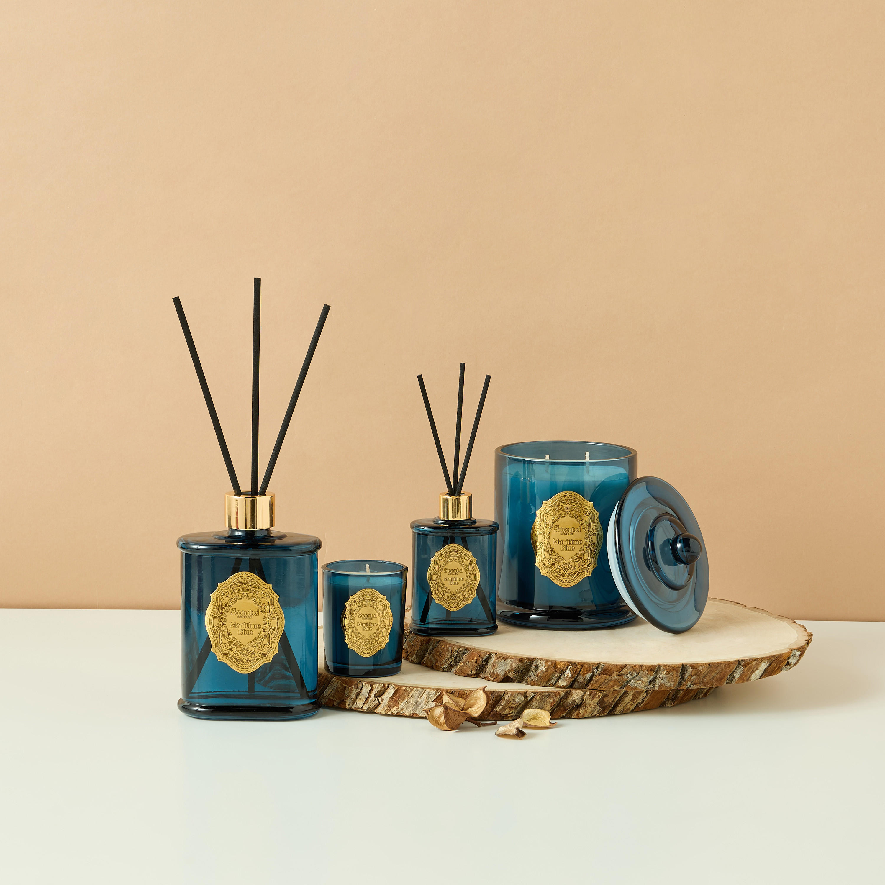 Scent.d London 2-Piece Oriental Luxe Black Saffron Scented Candle and Reed Diffuser Gift Set-household-homefragrance-fragrancegiftset-image-6