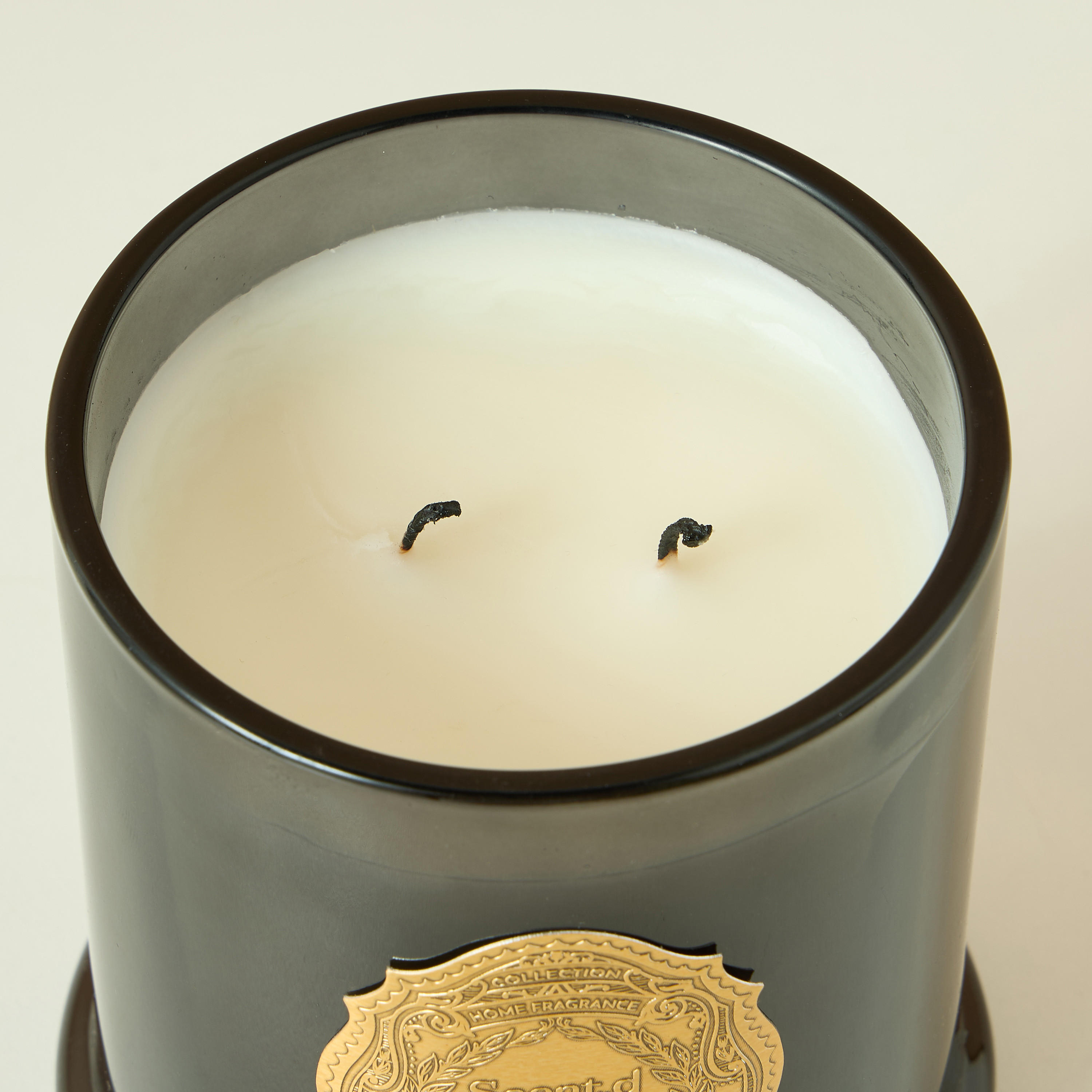 Scent.d London Oriental Luxe Dark Rose Scented Jar Candle - 360 gms-household-homefragrance-candles-image-3
