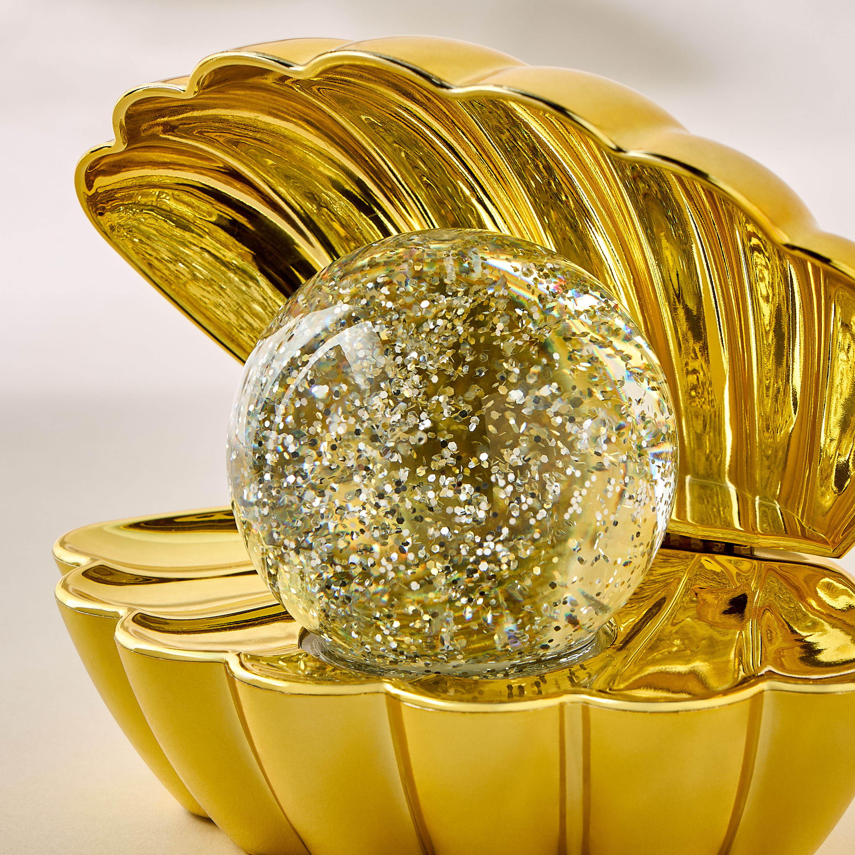 Pearl Shell Patterned Lamp with Glitter-household-decor-decorativeobjectsandsculptures-image-4