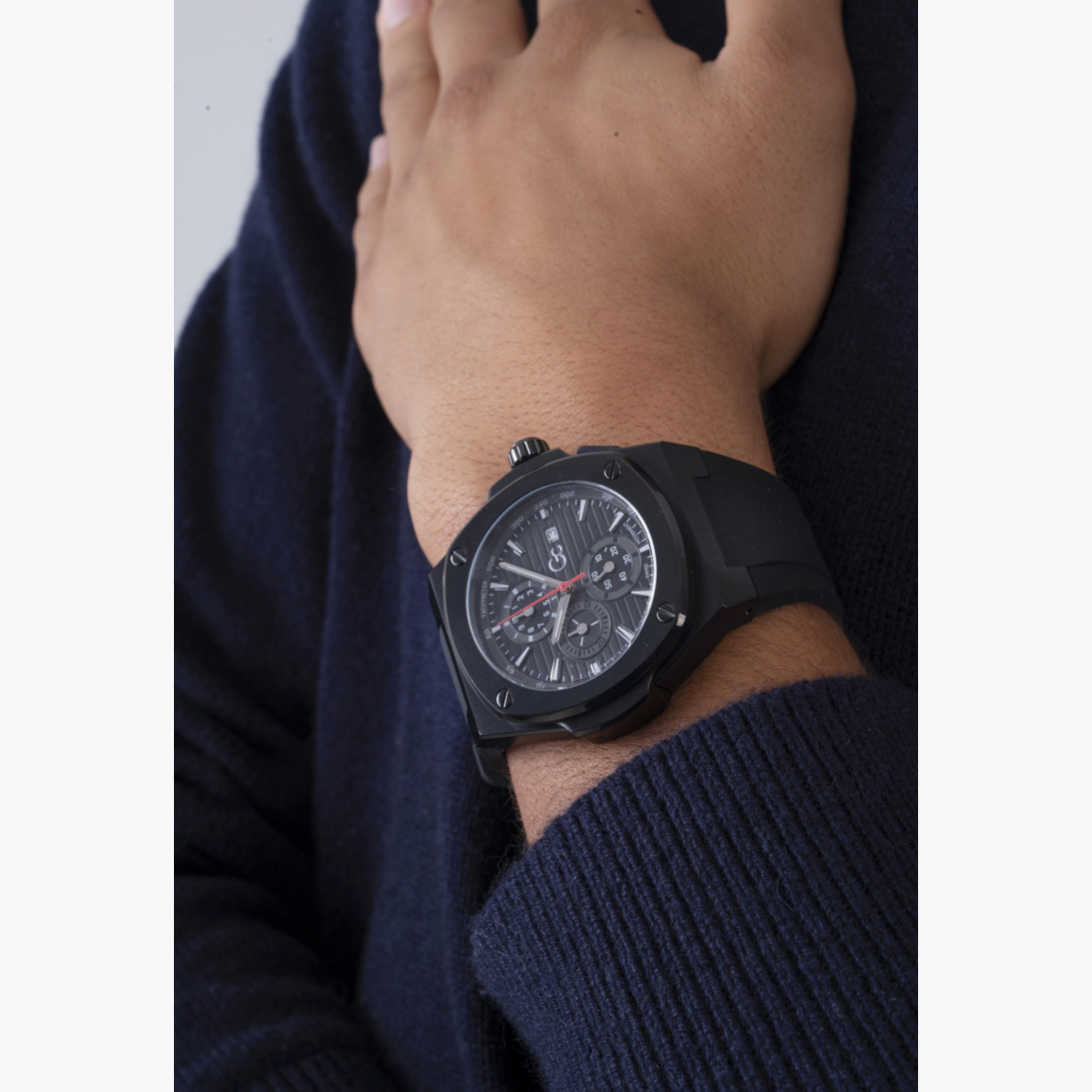 GC Men's 44 MM Red Chronograph Silicone Watch | Y99005G2MF-men-watchesandjewellery-watches-image-6