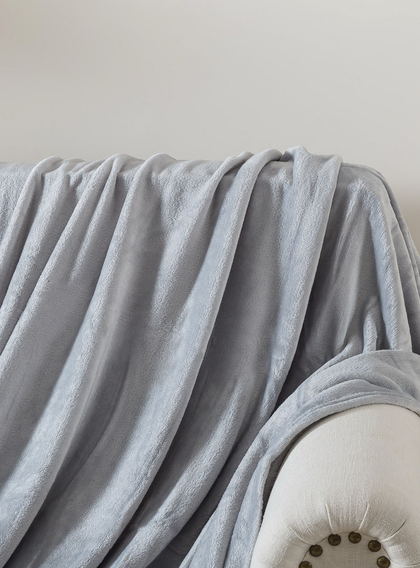 Luxury Plush Flannel Blanket - 150x200 cm-household-bedding-blankets-image-3