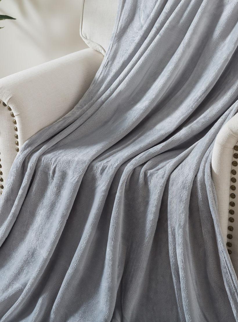 Luxury Plush Flannel Blanket - 150x200 cm-household-bedding-blankets-image-4
