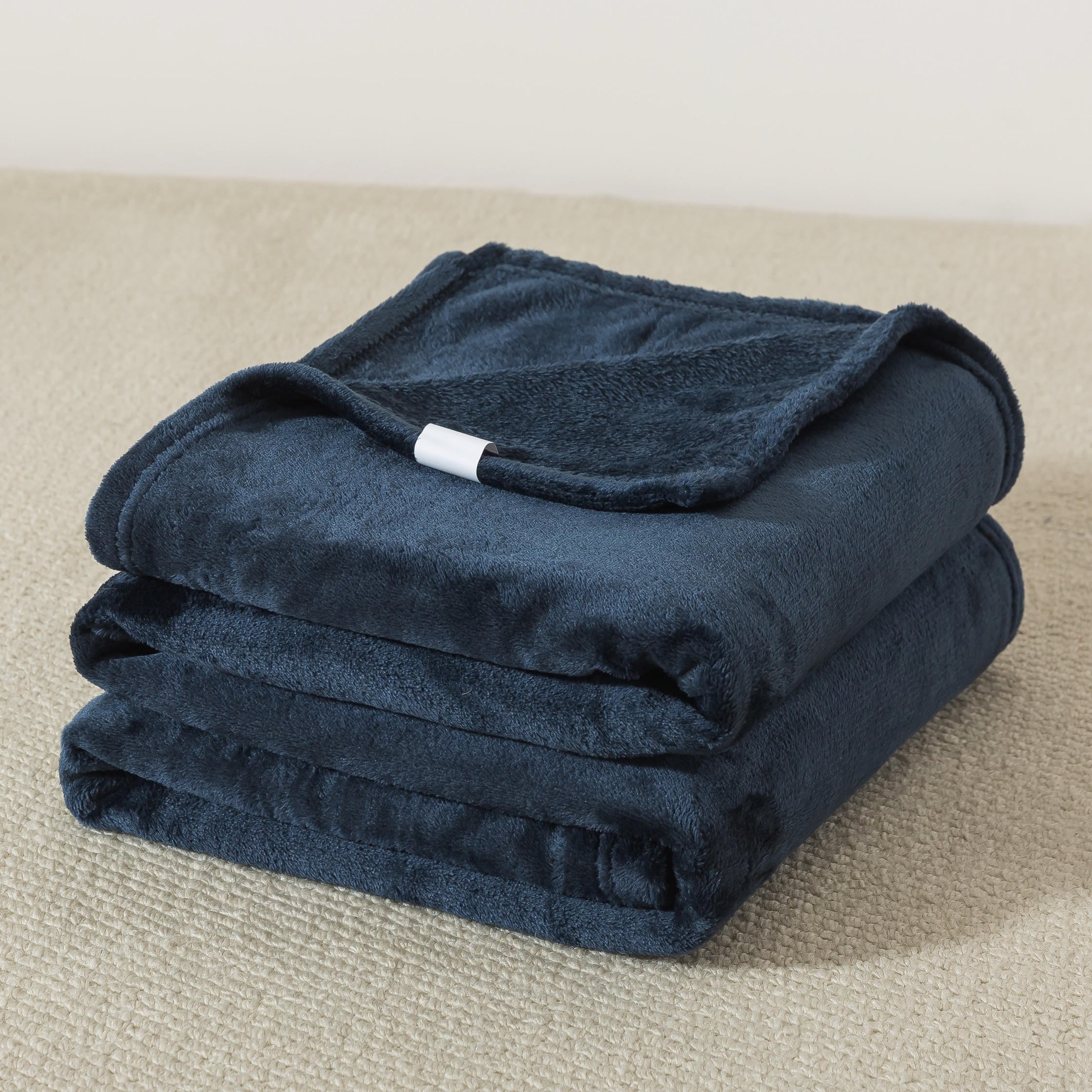 Luxury Soft Plush Flannel Blanket - 200x200 cms-household-cushionsandthrows-throwsandblankets-blankets-image-6
