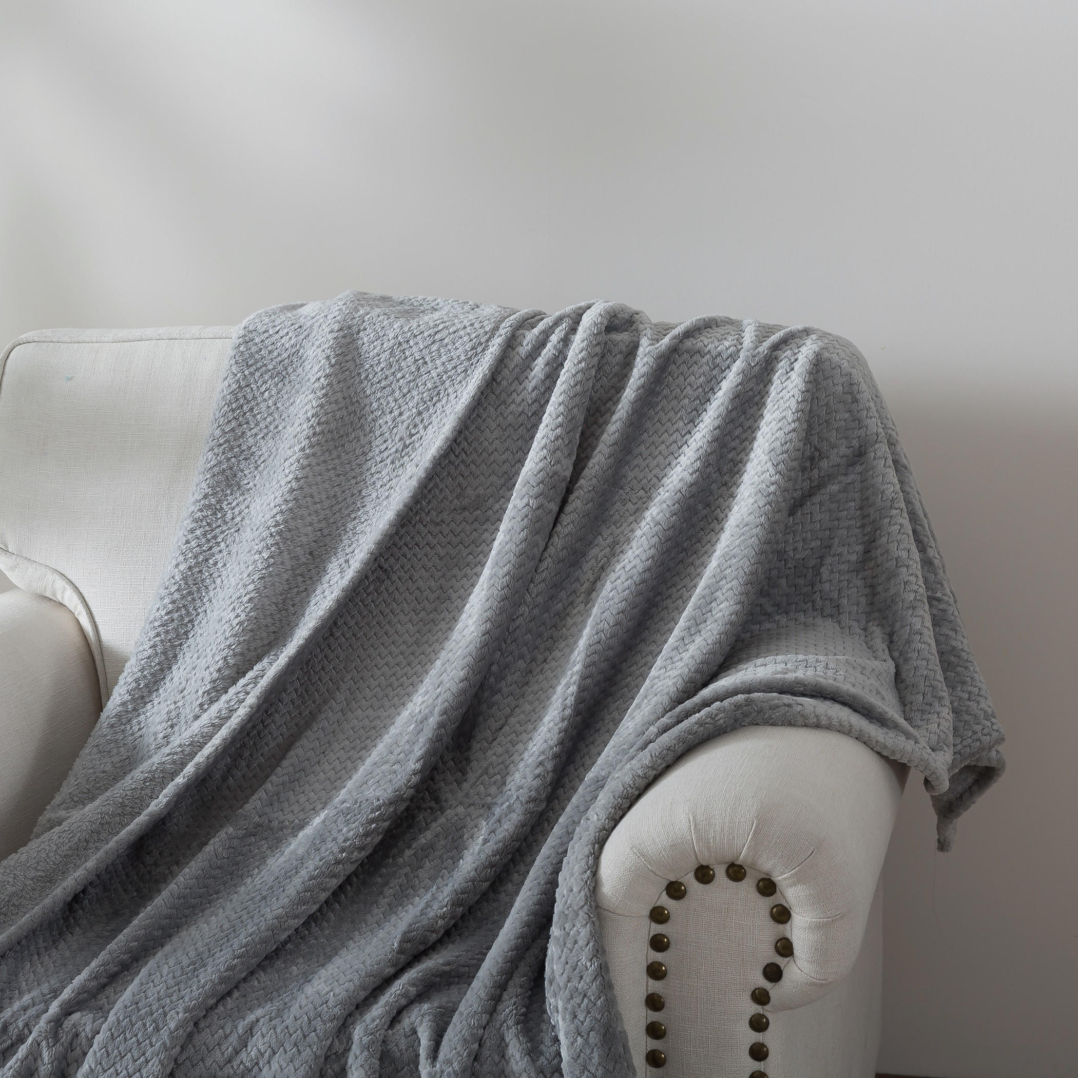Karleen Decor Jacquard Blanket Plush Grey-household-bedding-blankets-image-6