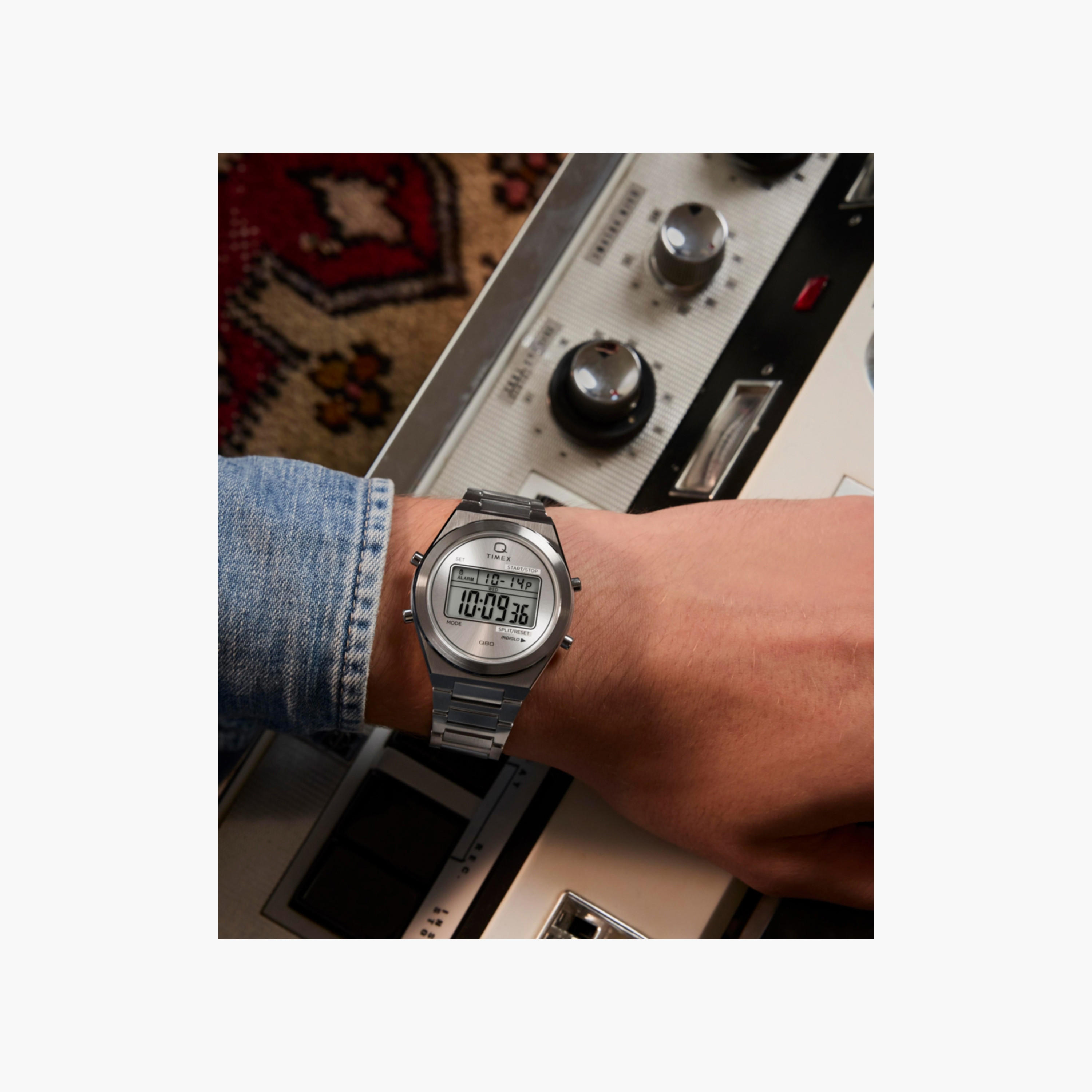 تايمكس ساعة يد رجالية 39 مم ذهبية رقمية ستانلس ستيل | TW2Y09700-men-watchesandjewellery-watches-image-6