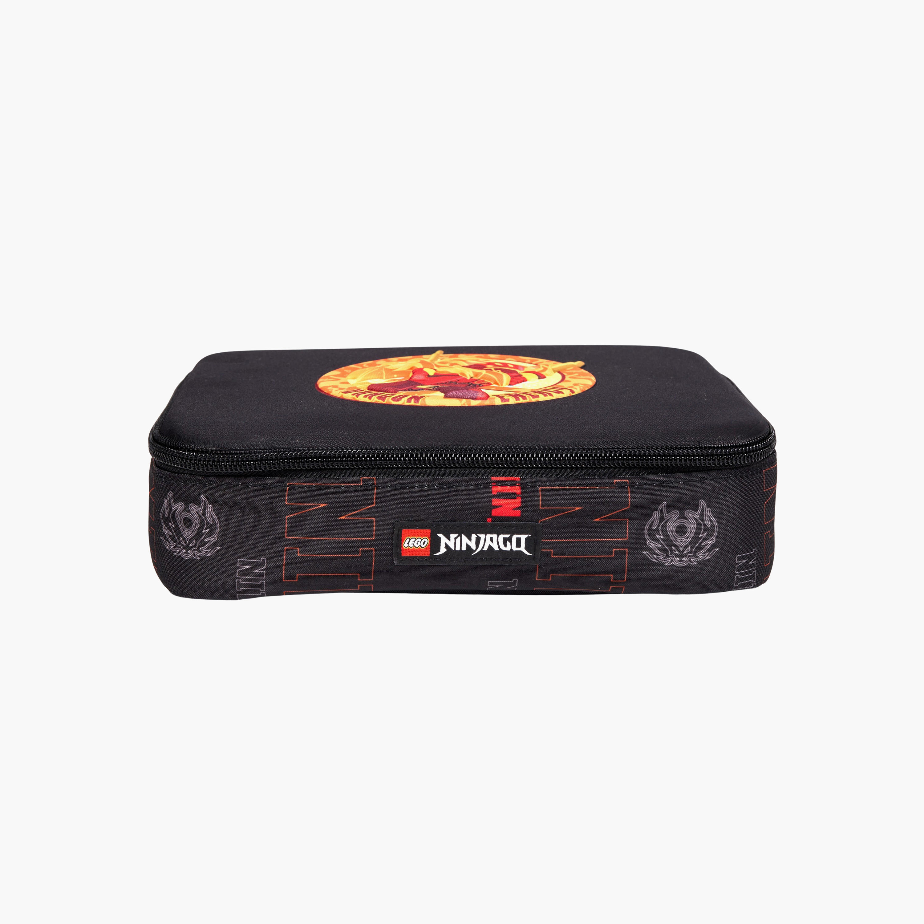 شنطة غداء بطبعات نينجاغو لويد وسحاب إغلاق من ليجو-school-lunchessentials-lunchboxes-image-5