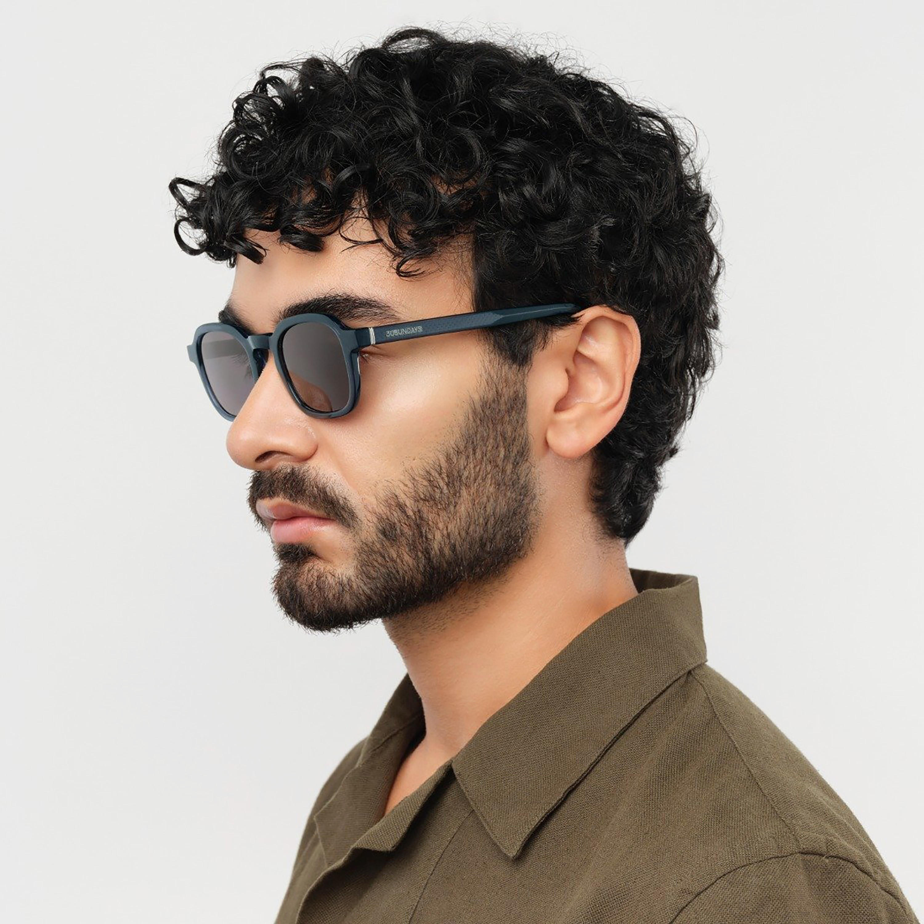 30Sundays Hegra 48 MM Grey Square Sunglasses | sm50207-30s-000428-0207-48-men-sunglasses-image-5