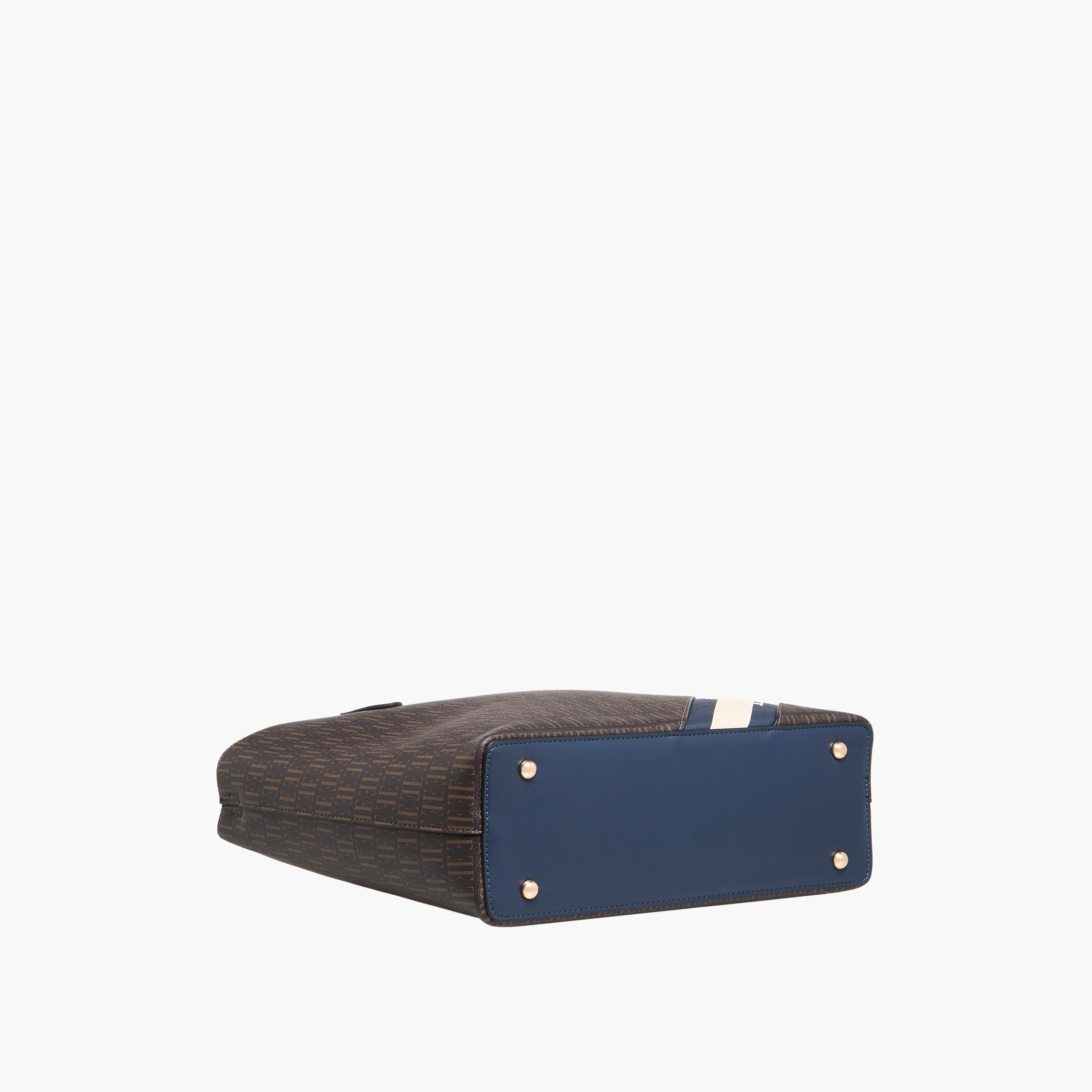 شنطة توتي بسحاب إغلاق وطبعات مونوجرام من إيل-women-bagsandwallets-handbags-image-6
