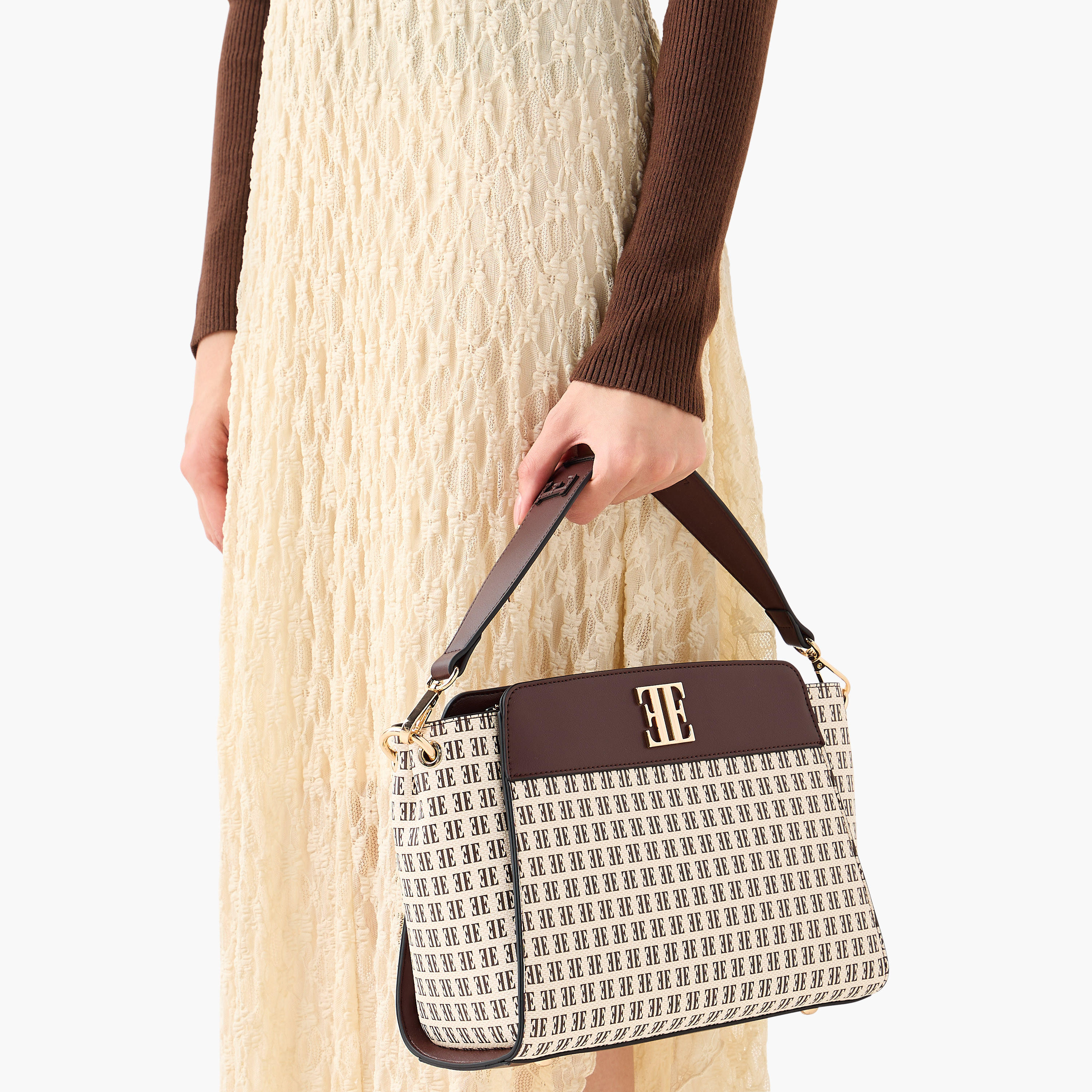 شنطة كتف بطبعات مونوجرام وحزام قابل للفصل من إيل-women-bagsandwallets-handbags-image-2