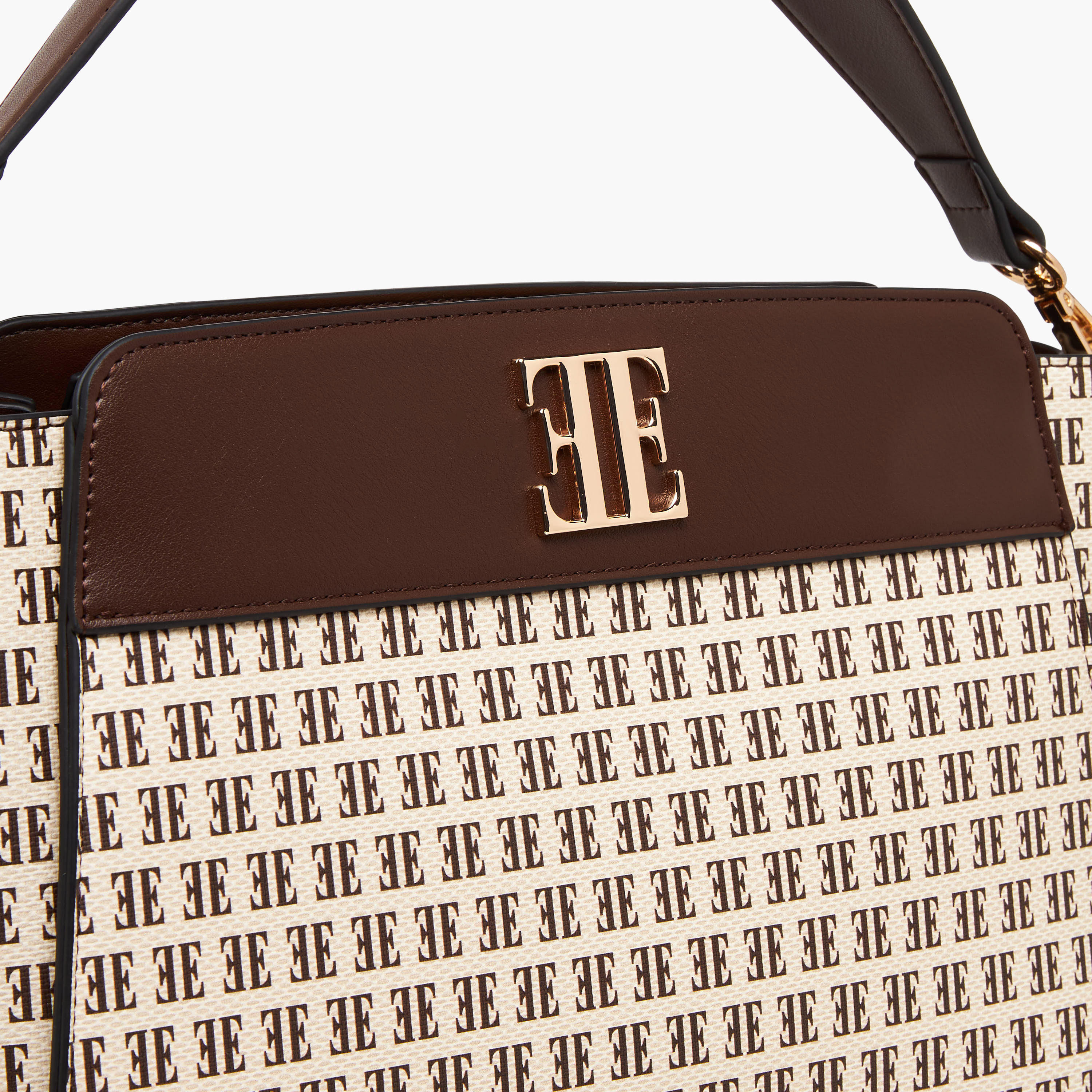 شنطة كتف بطبعات مونوجرام وحزام قابل للفصل من إيل-women-bagsandwallets-handbags-image-6