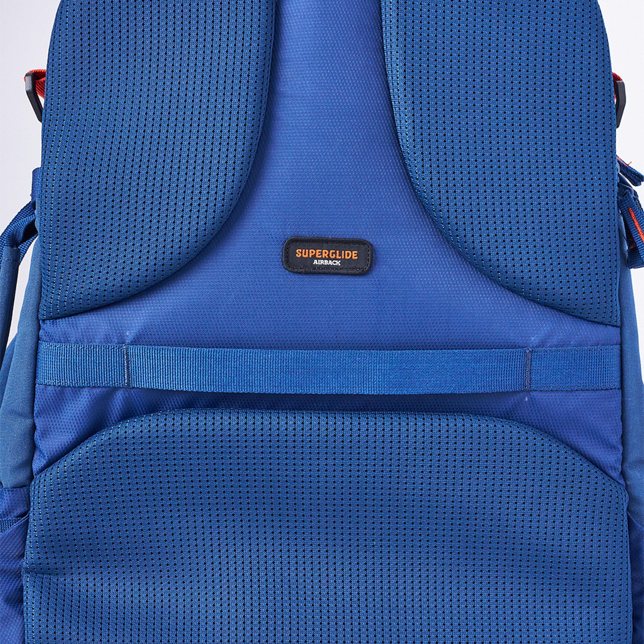 Wildcraft Solid Backpack with Adjustable Shoulder Straps - 21x33x48 cm-school-bagsandbackpacks-backpacks-image-3