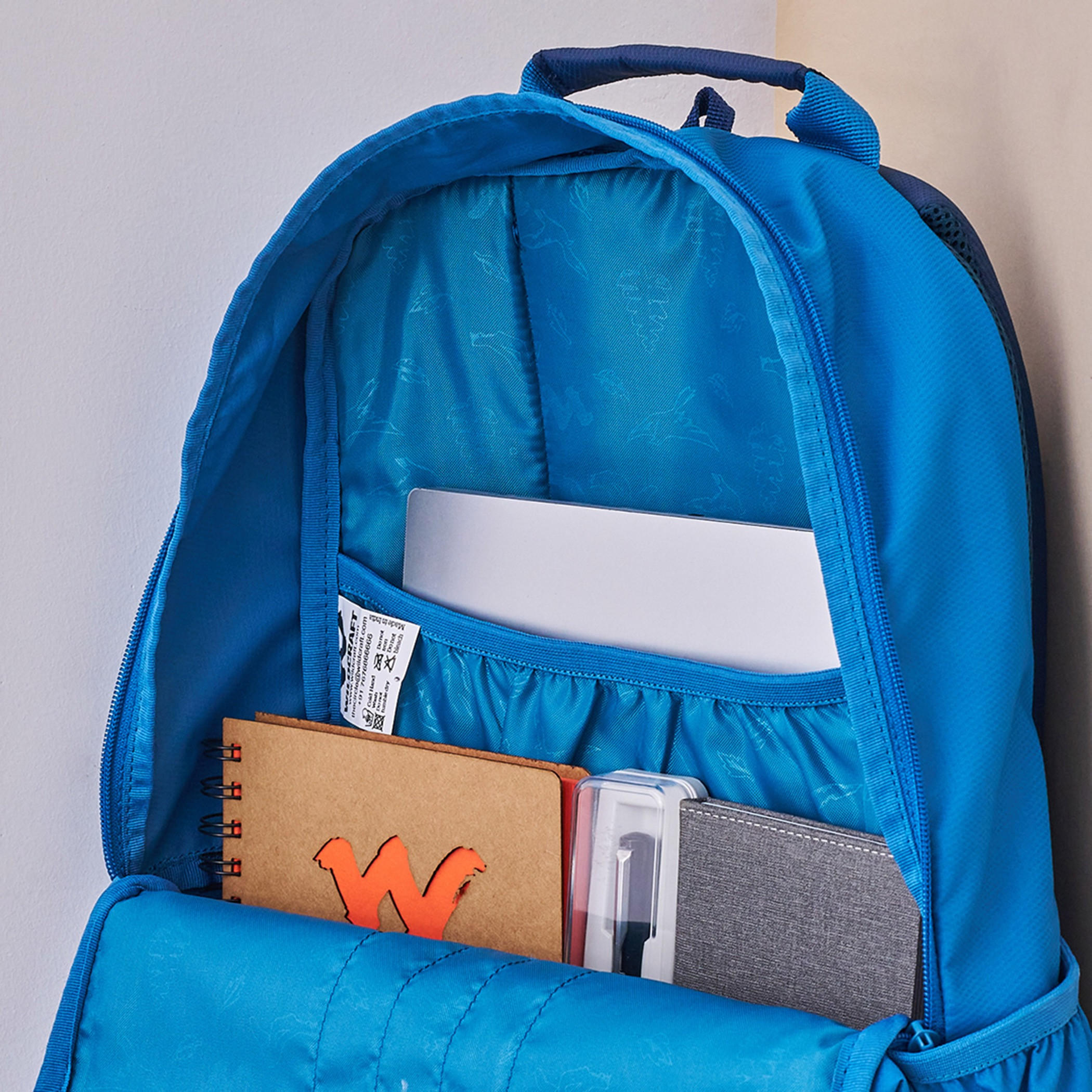 Wildcraft Solid Backpack with Adjustable Shoulder Straps - 23x32x46 cms-school-bagsandbackpacks-backpacks-image-11