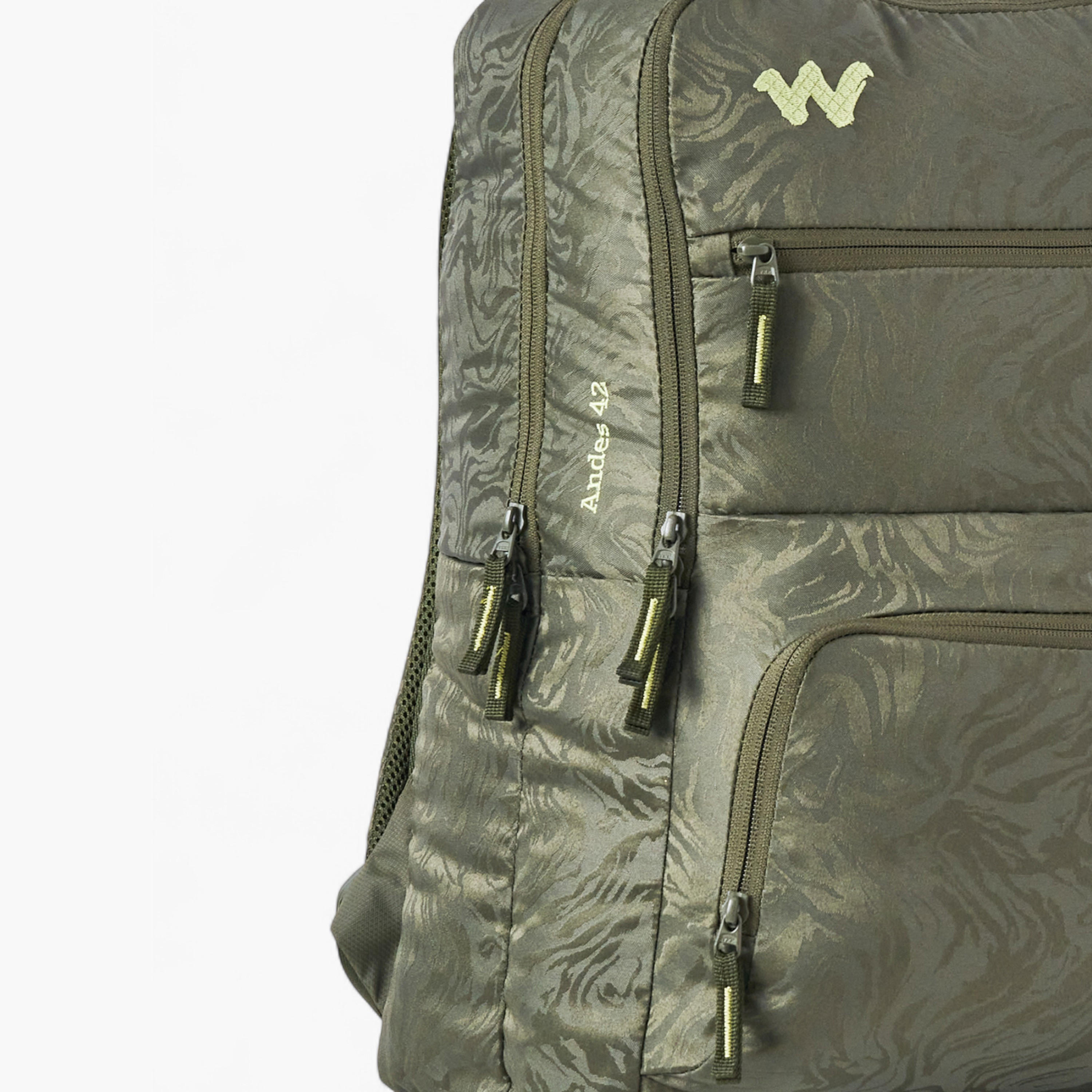 Wildcraft Solid School Backpack with Adjustable Shoulder Straps - 25x32x47 cms-school-bagsandbackpacks-backpacks-image-9