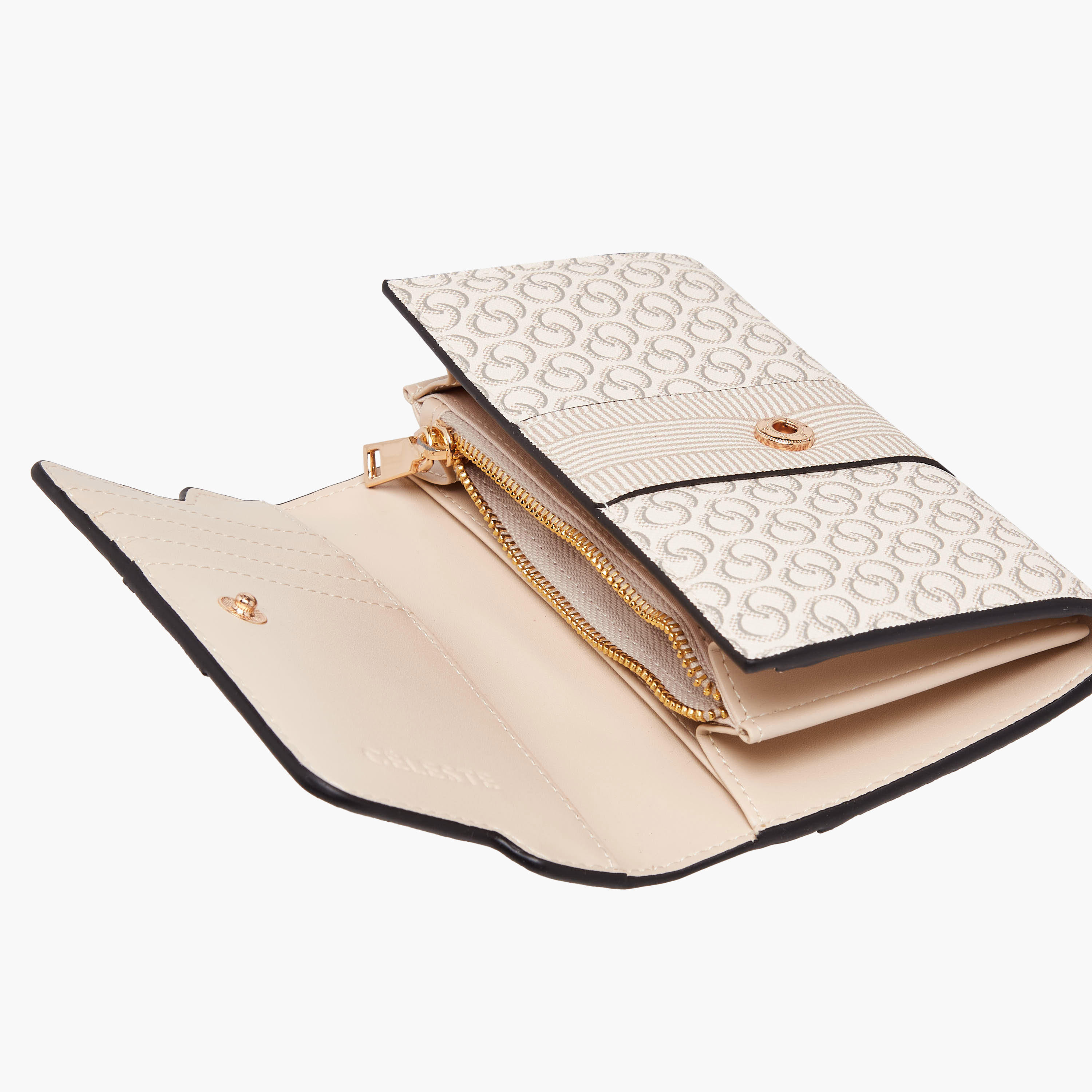 محفظة بطبعات مونوجرام وزر إغلاق من سيليست-women-bagsandwallets-handbags-image-5