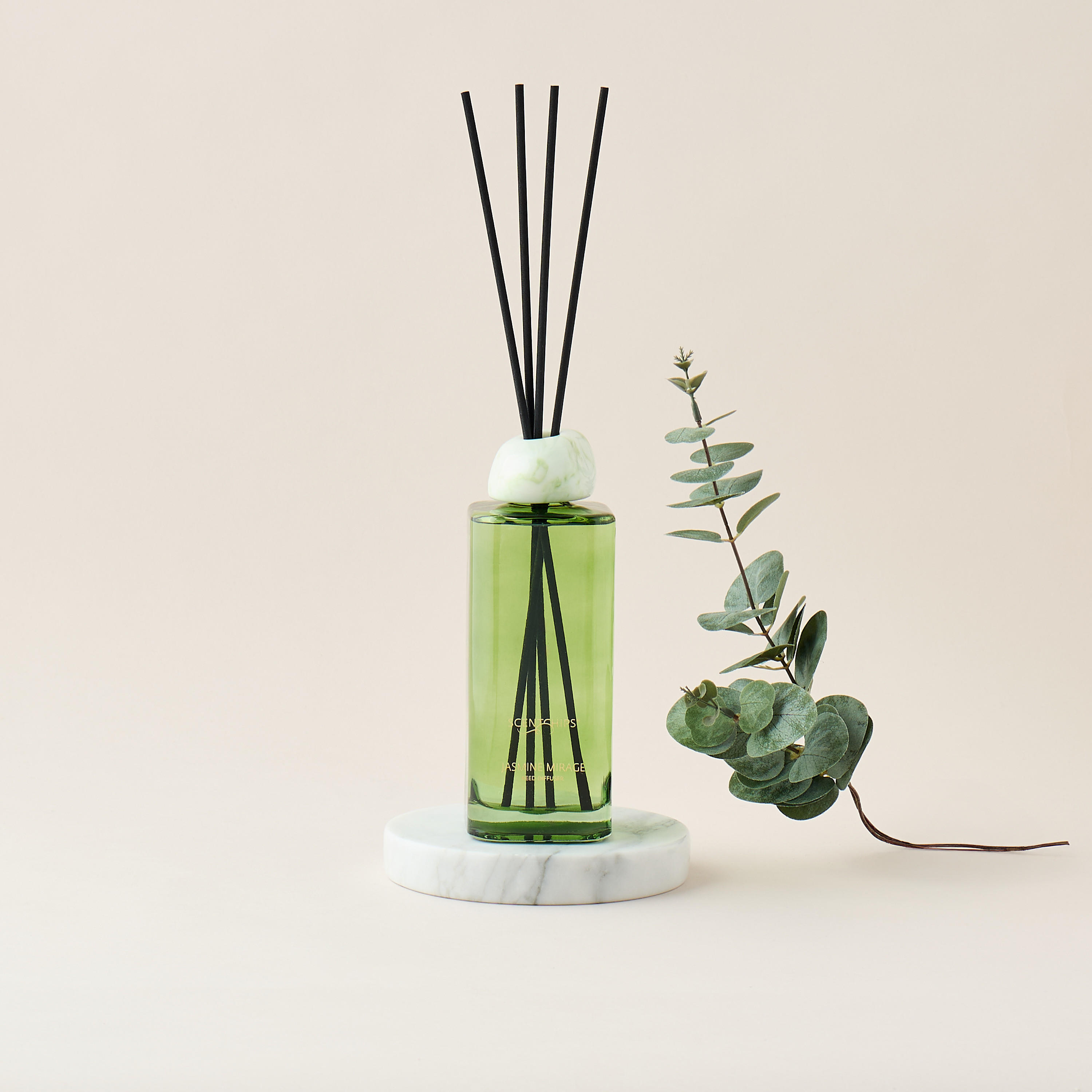 موزع عطور بالأعواد سويت فانيلا من سينت.دي لندن - 500 مل-household-homefragrance-reeddiffusers-image-1