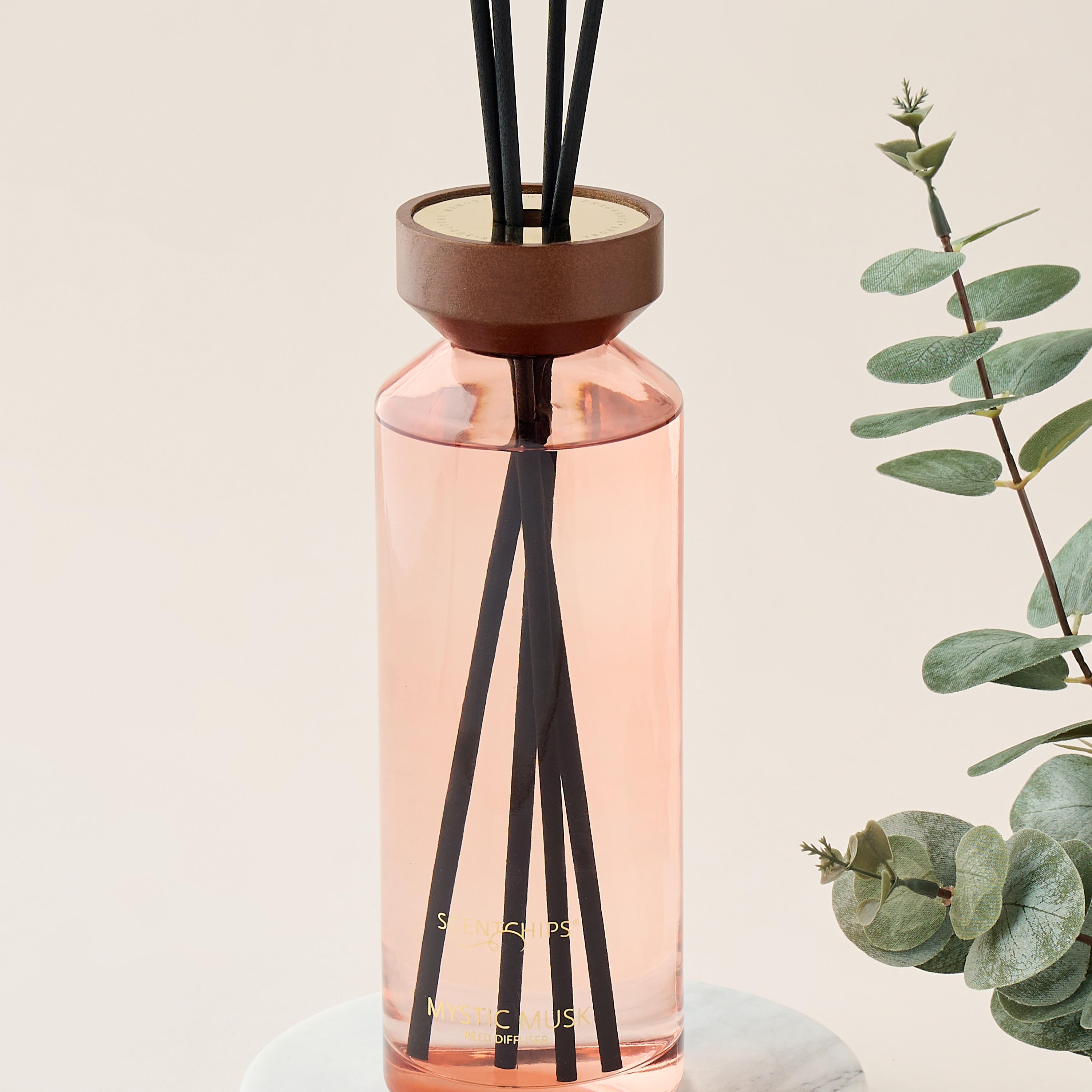 موزع عطور بالأعواد سويت فانيلا من سينت.دي لندن - 500 مل-household-homefragrance-reeddiffusers-image-2